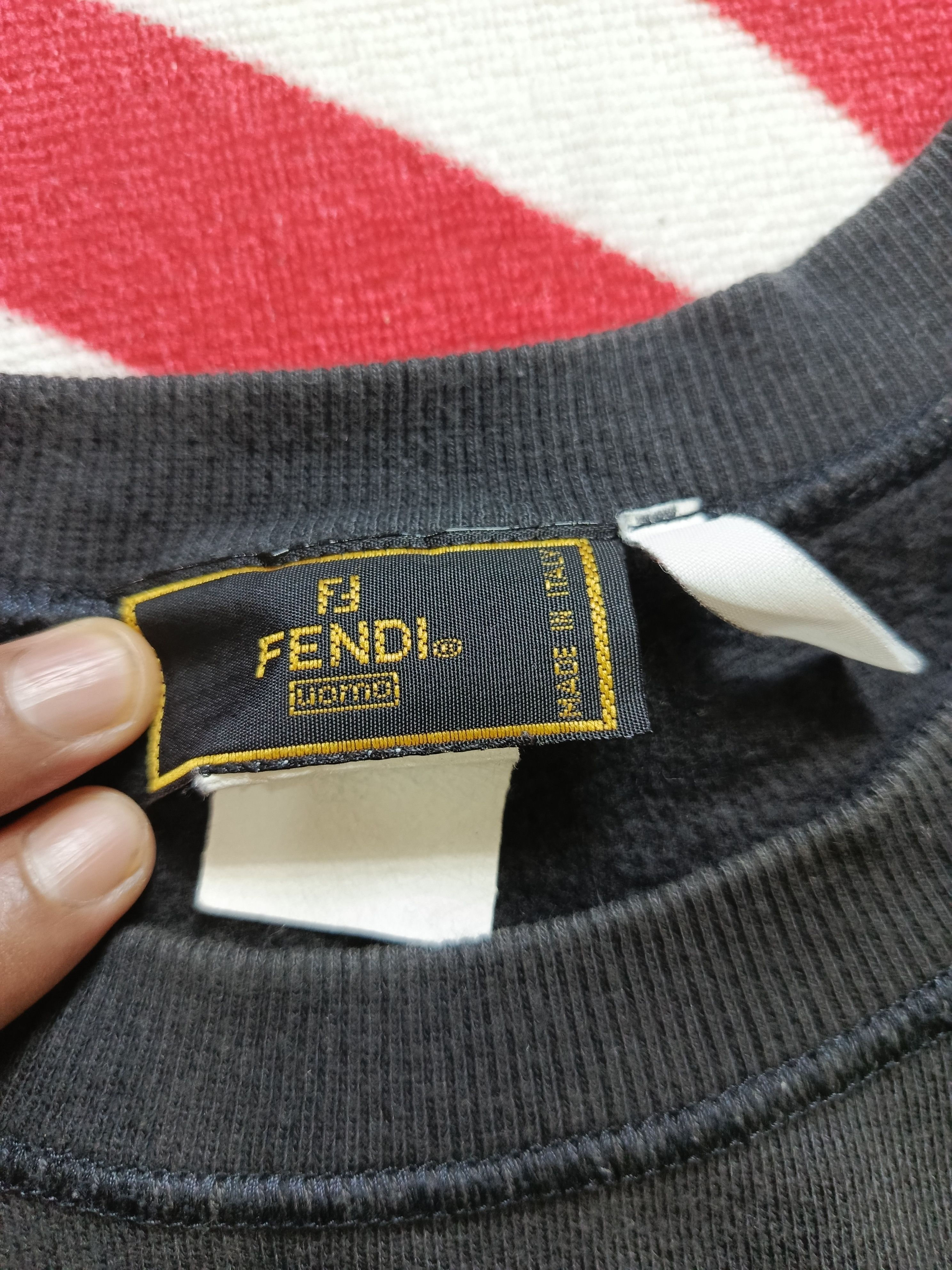Fendi Sweatshirt fendi vintage black colour Size US XL / EU 56 / 4 - 5 Thumbnail