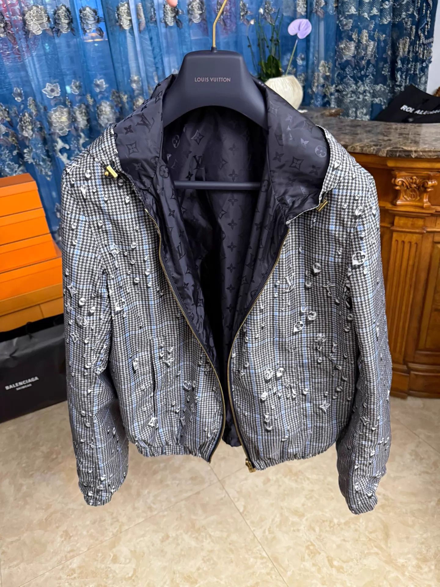 Louis Vuitton LV Men's 2-Sided Monogram/Wales Check Jacket 46/48 Size US S / EU 44-46 / 1 - 3 Thumbnail