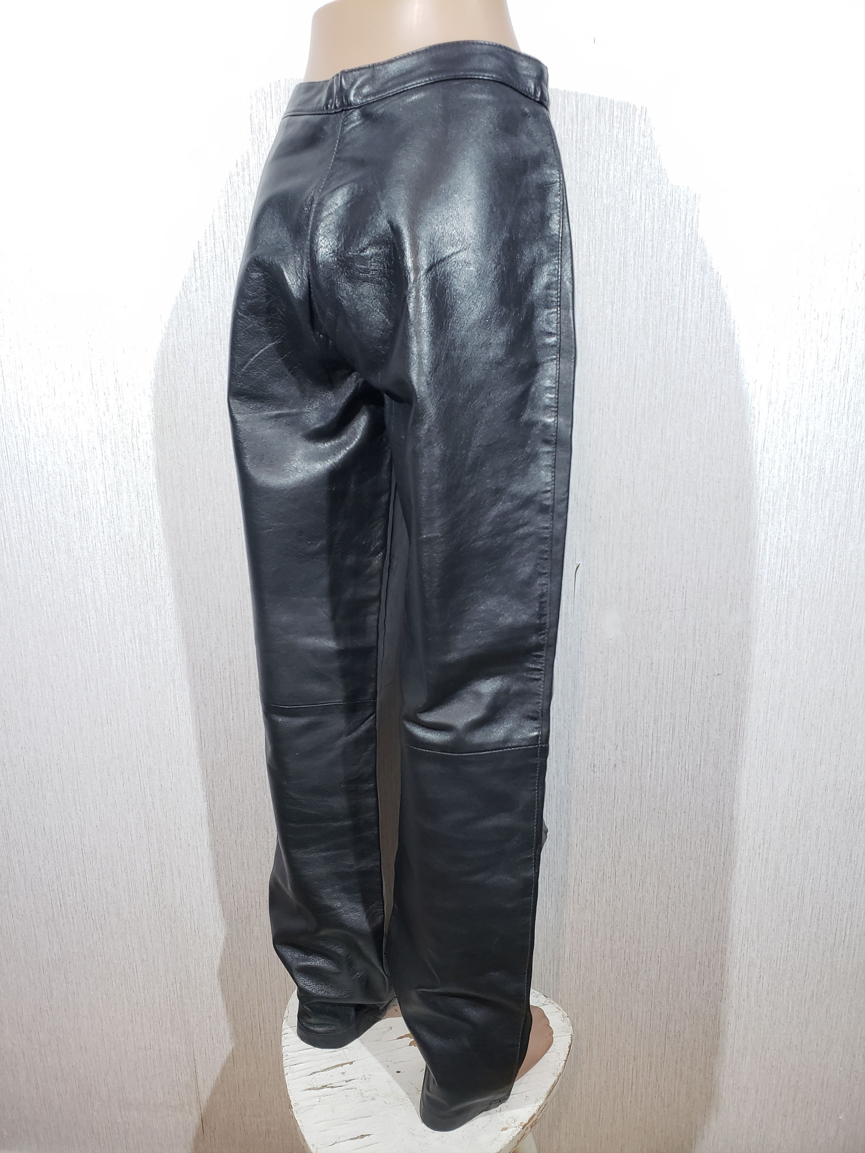 Genuine Leather Women's black leather pants. Size 28" / US 6 / IT 42 - 5 Thumbnail