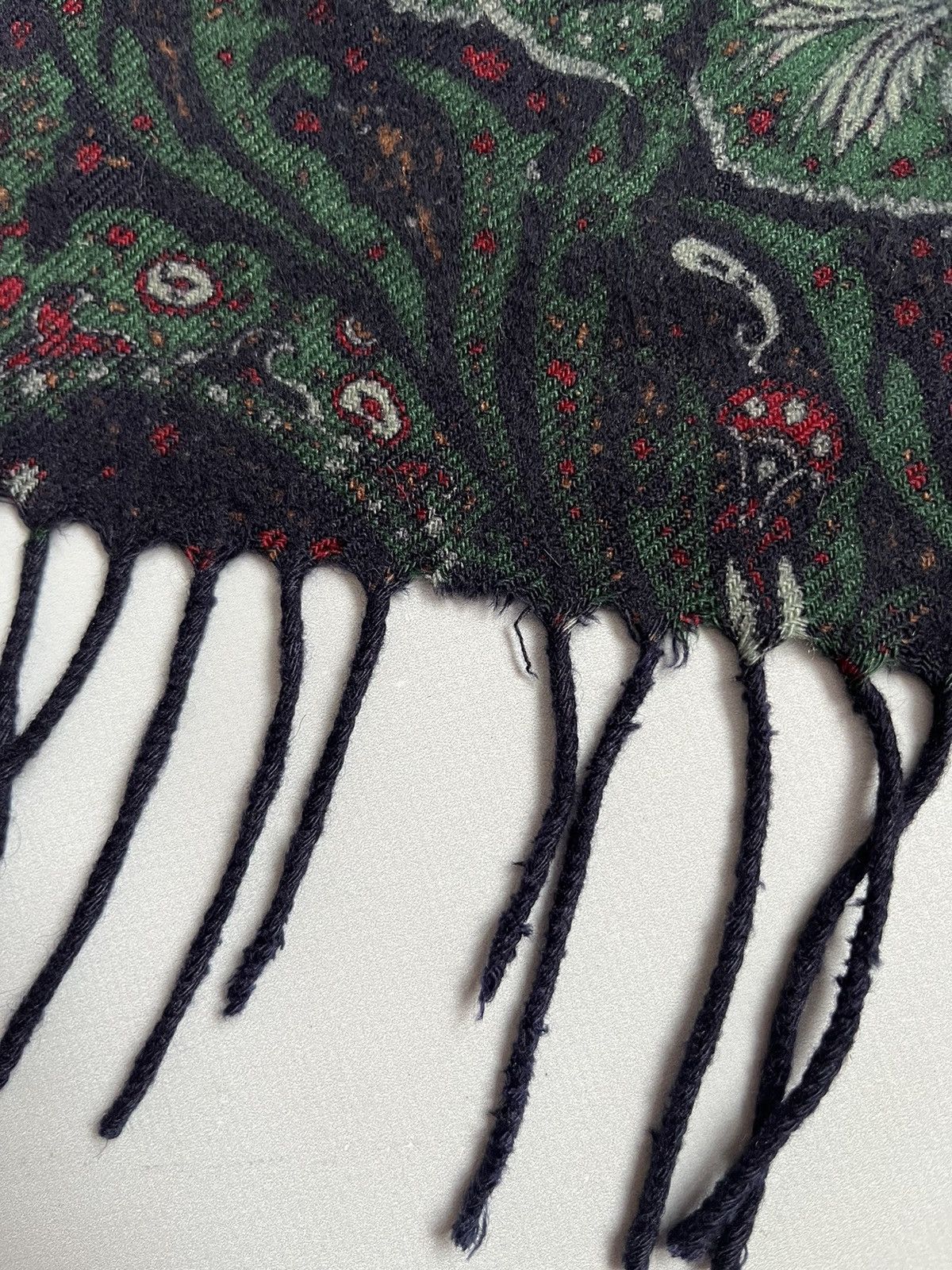 Loro Piana Inc Loro Piana Cashmere Wool Blue Paisley Scarf Scarve Size ONE SIZE - 19 Thumbnail