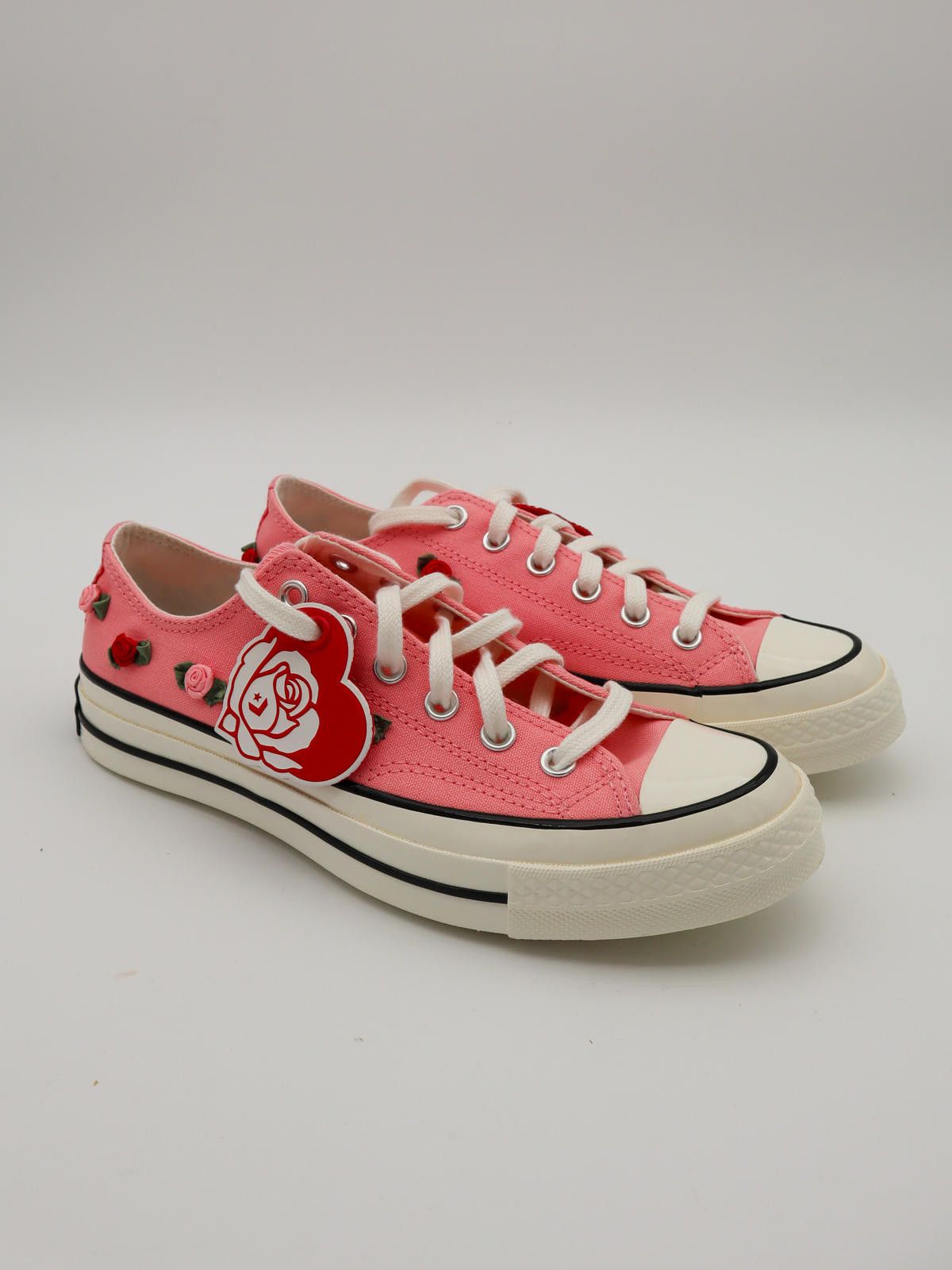 Converse Converse Chuck 70 Ox – A13649C – Pink Trainer – UK 7 Size US 9 / IT 39 - 1 Thumbnail
