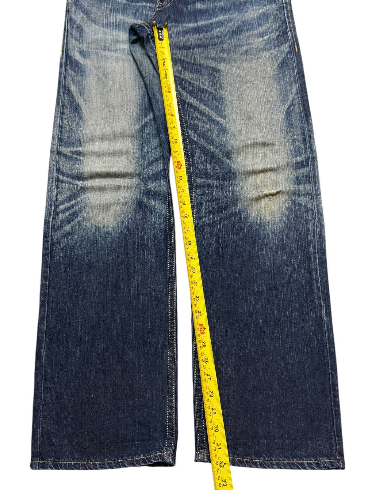 Edwin Vintage 90s Edwin XV Blue Faded Wash Whisker Wide Leg Loose Size US 33 - 11 Thumbnail