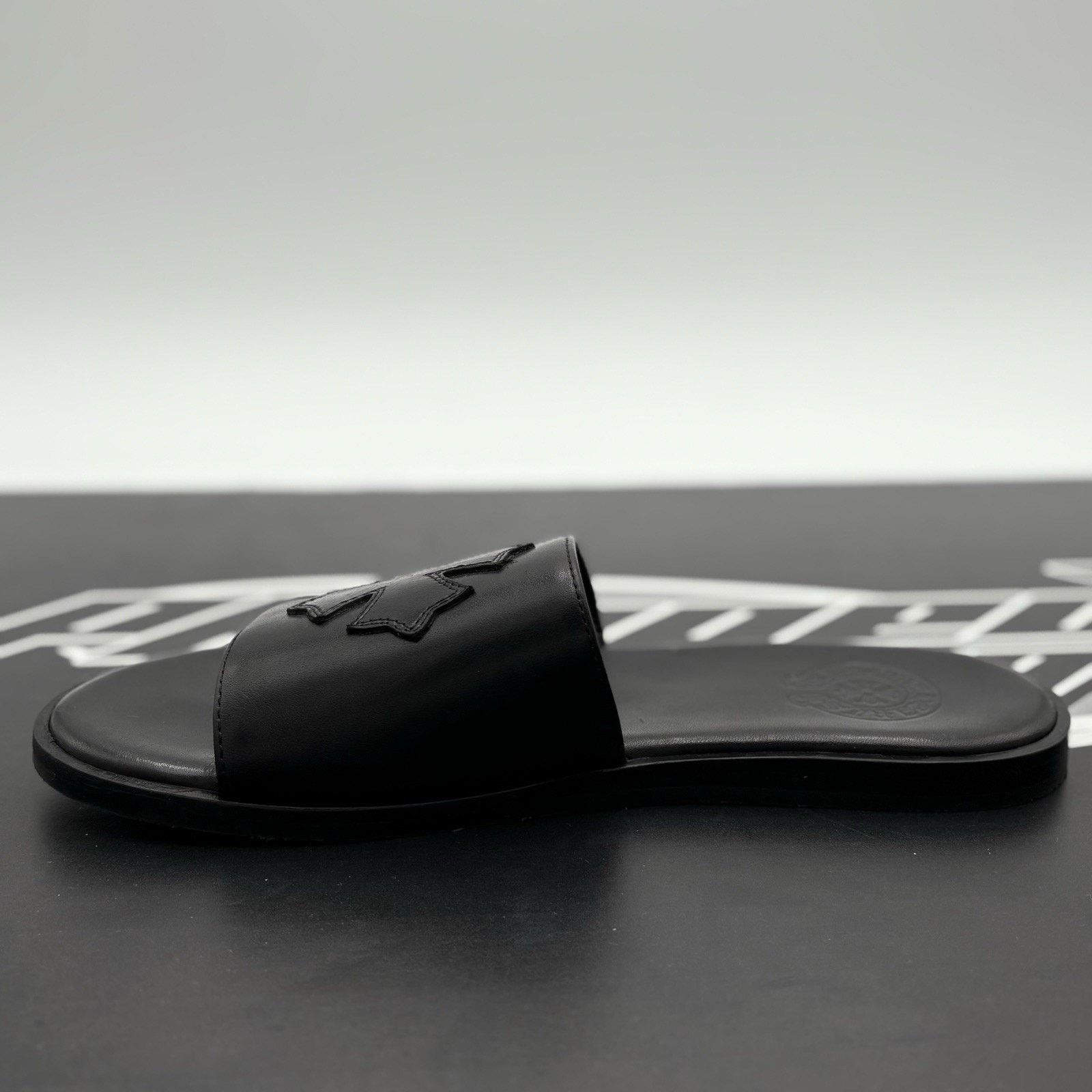 Chrome Hearts Chrome Hearts Leather Slides ' Black ' | SUPER CLEAN! Size US 8 / EU 41 - 4 Thumbnail