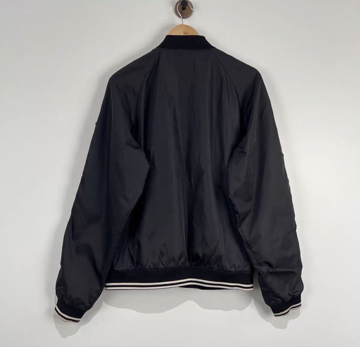 Prada Prada Metal Triangle Logo Baseball Jacket J42 Size US M / EU 48-50 / 2 - 2 Thumbnail