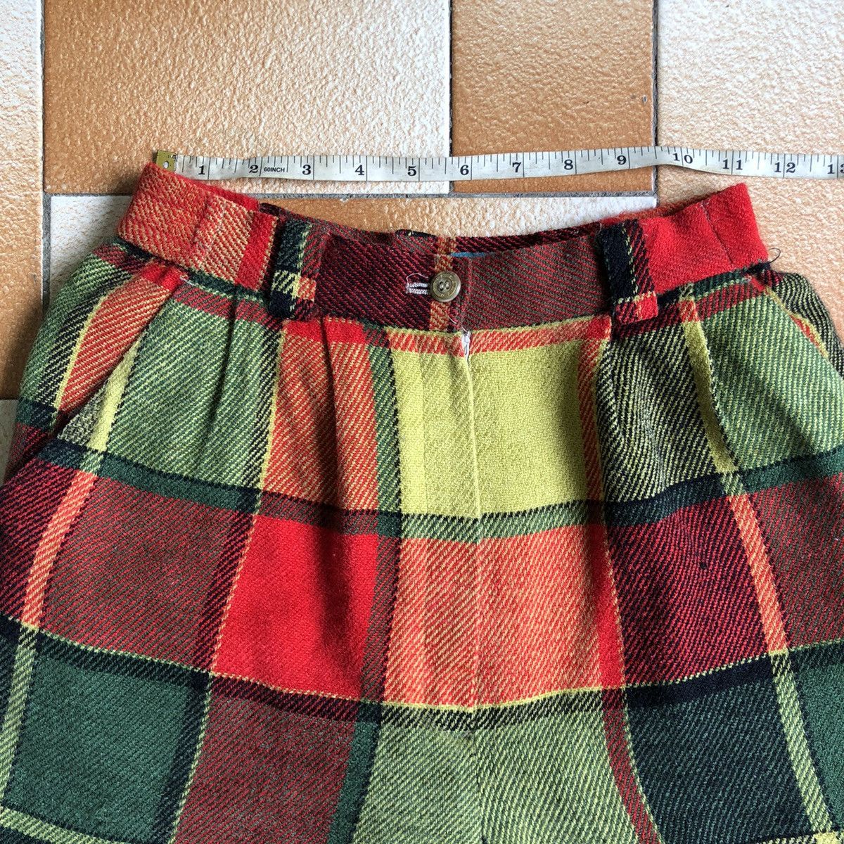 Kenzo × Vintage vintage KENZO wool shorts Size 24" / US 00 / IT 34 - 5 Thumbnail
