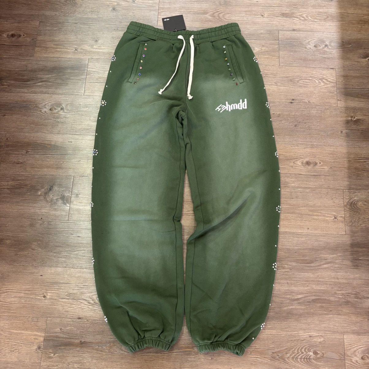 HMDD HMDD Green Flower Cuffed Sweatpants Size US 36 / EU 52 - 1 Thumbnail