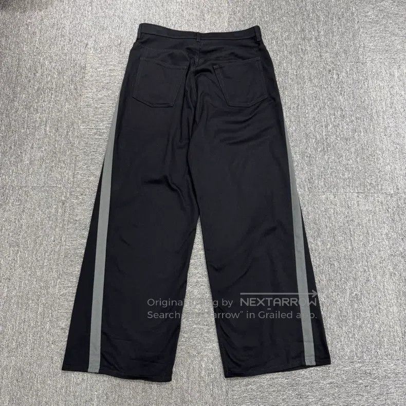 Balenciaga Balenciaga size XS Under Armour collaboration embroidered Size US 26 / EU 42 - 5 Thumbnail