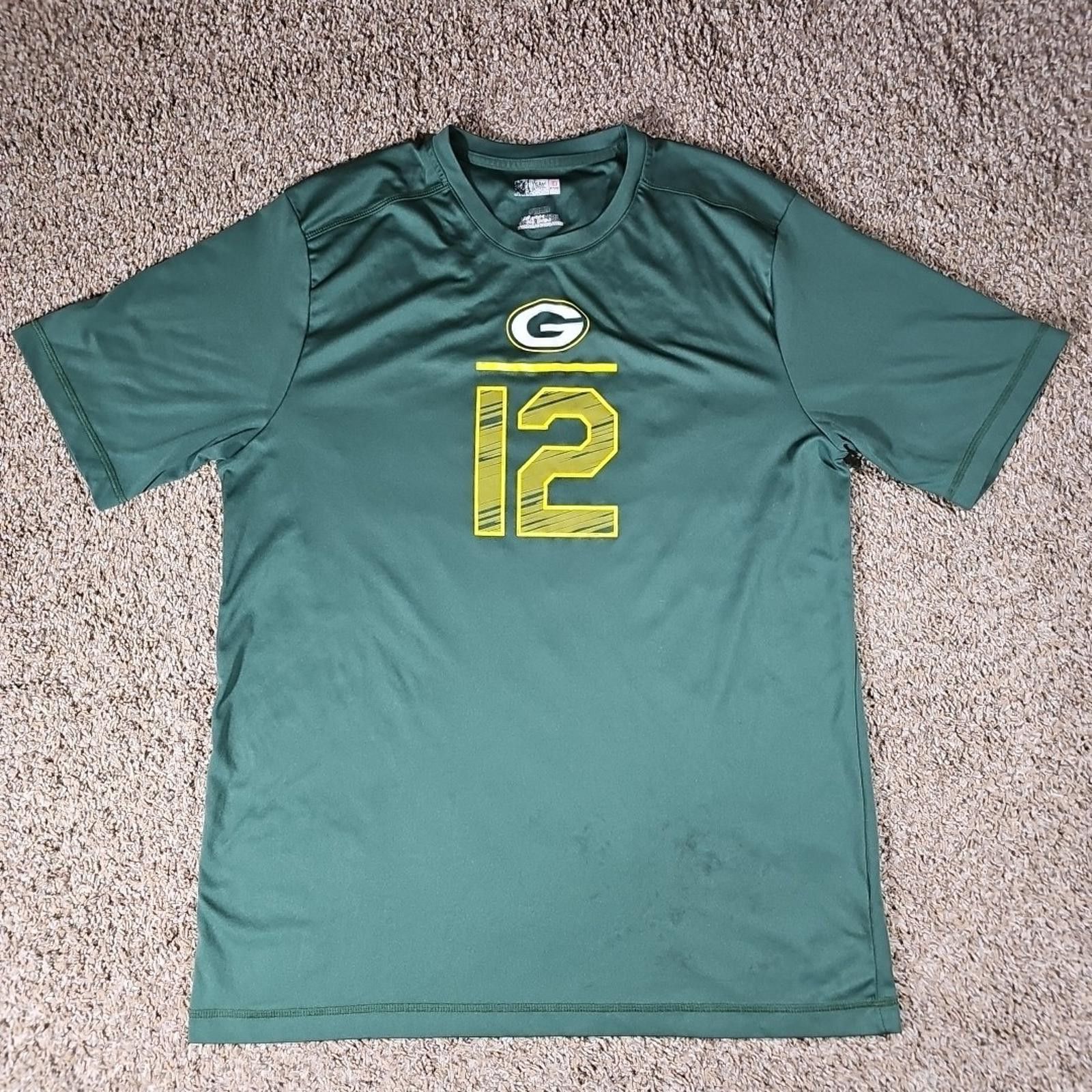 NFL Aaron Rodgers #12 NFL Team Apparel Tshirt SEE MEASUREMENTS Size ONE SIZE - 1 Thumbnail