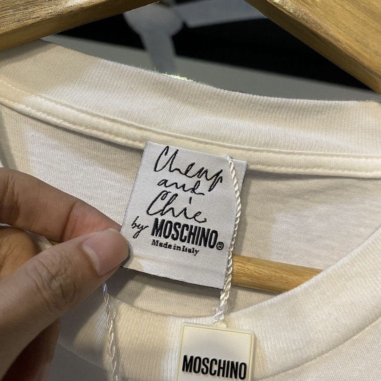 Moschino VINTAGE Moschino Chevy & Chic "Cut Here" Tee Size US L / EU 52-54 / 3 - 10 Thumbnail