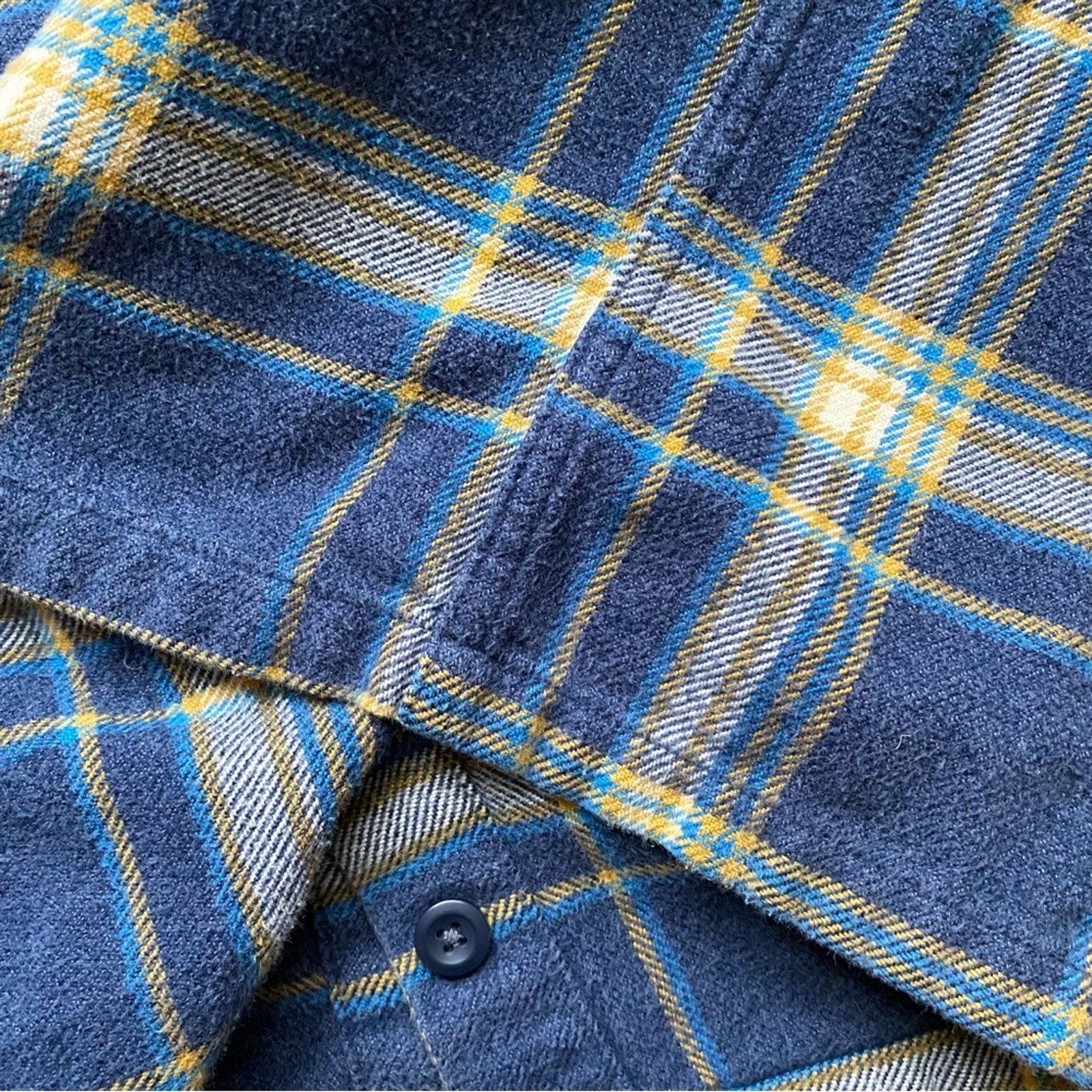 Patagonia Patagonia $89 Organic Cotton Flannel Shirt Blue Plaid S EUC Size US S / EU 44-46 / 1 - 12 Thumbnail