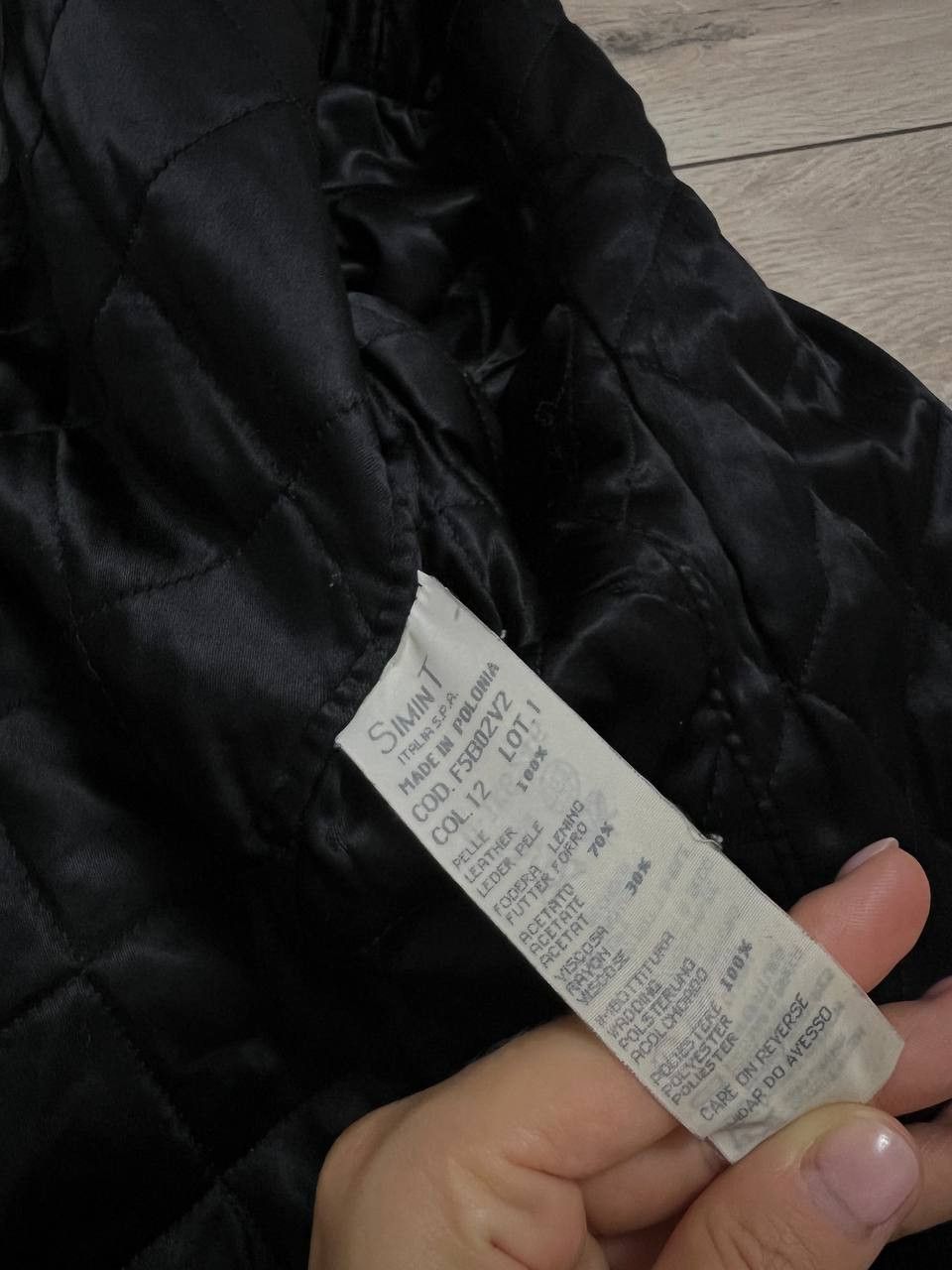 Giorgio Armani Vintage Armani Jeans Leather Jacket Motorcycle Style US 10 Size L / US 10 / IT 46 - 8 Thumbnail