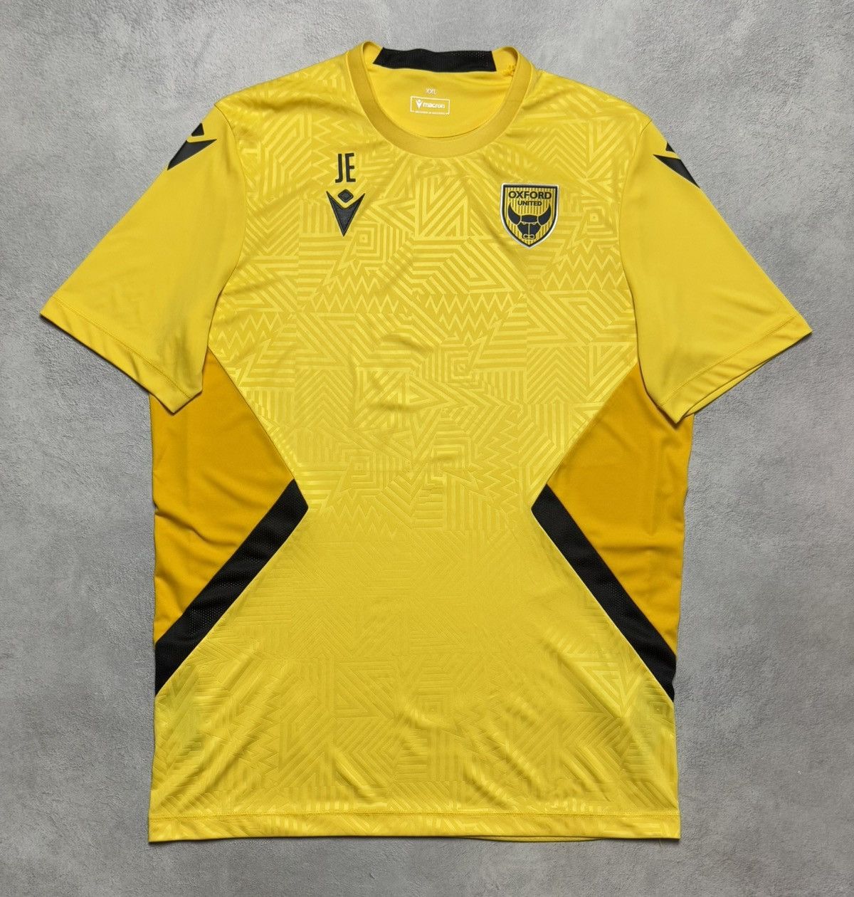 Macron Oxford United 2022 2023 Football Shirt Soccer Jersey Macron Size US XXL / EU 58 / 5 - 1 Thumbnail