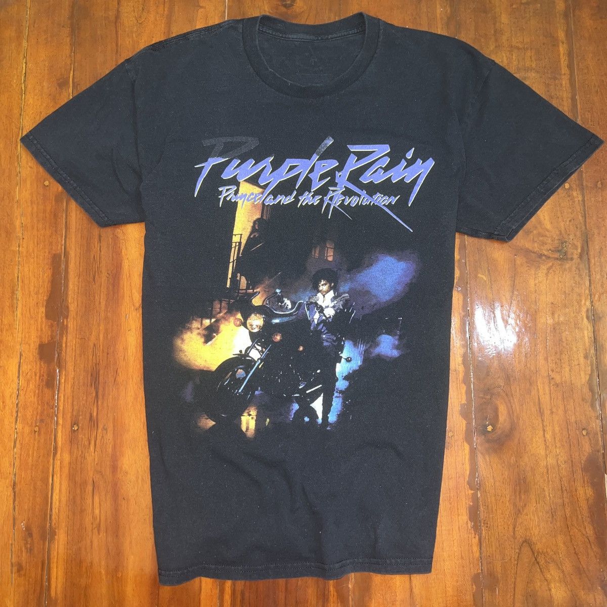 Band Tees Vintage Band Tee Purple Rain Size US L / EU 52-54 / 3 - 1 Thumbnail