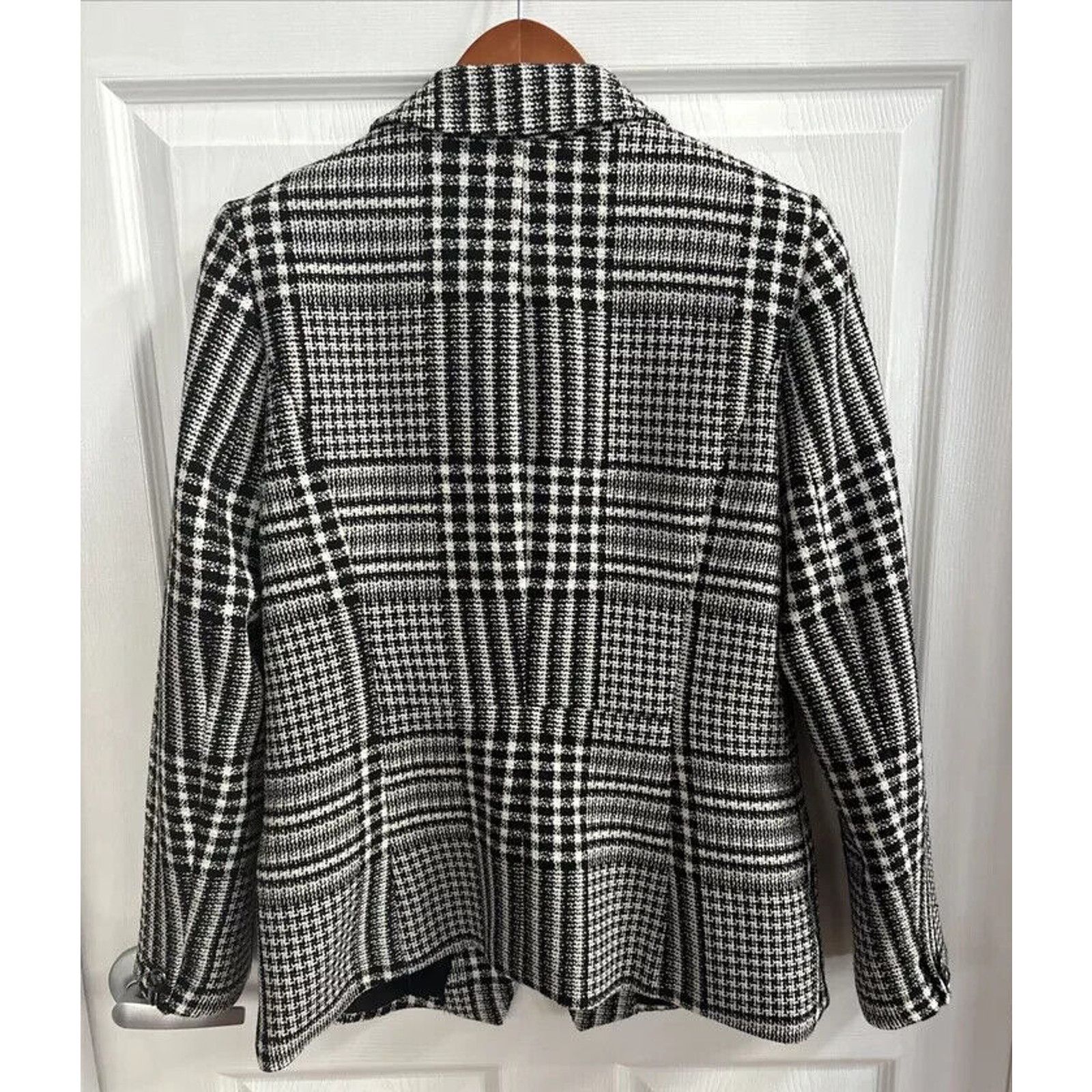 White House Black Market WHBM PLAID TWEED DOUBLE BREASTED JACKET SZ 2P Size XS / US 0-2 / IT 36-38 - 2 Thumbnail