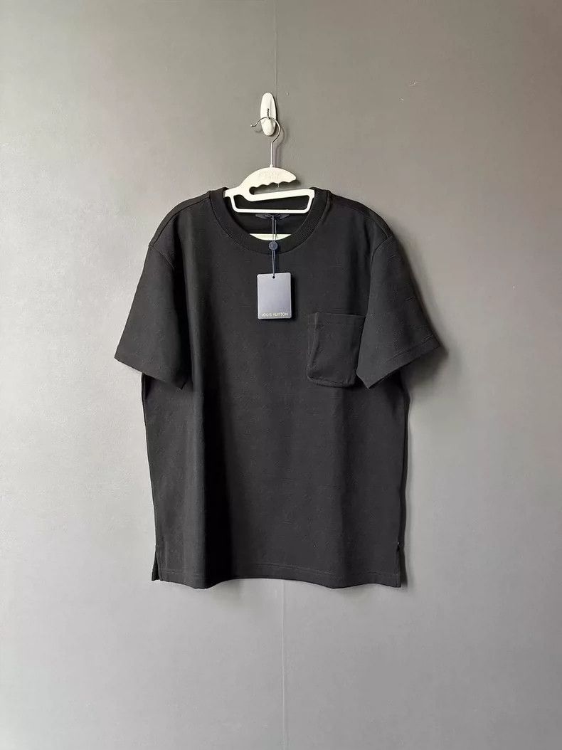 LOUIS VUITTON Dark print full print pocket short sleeve 250