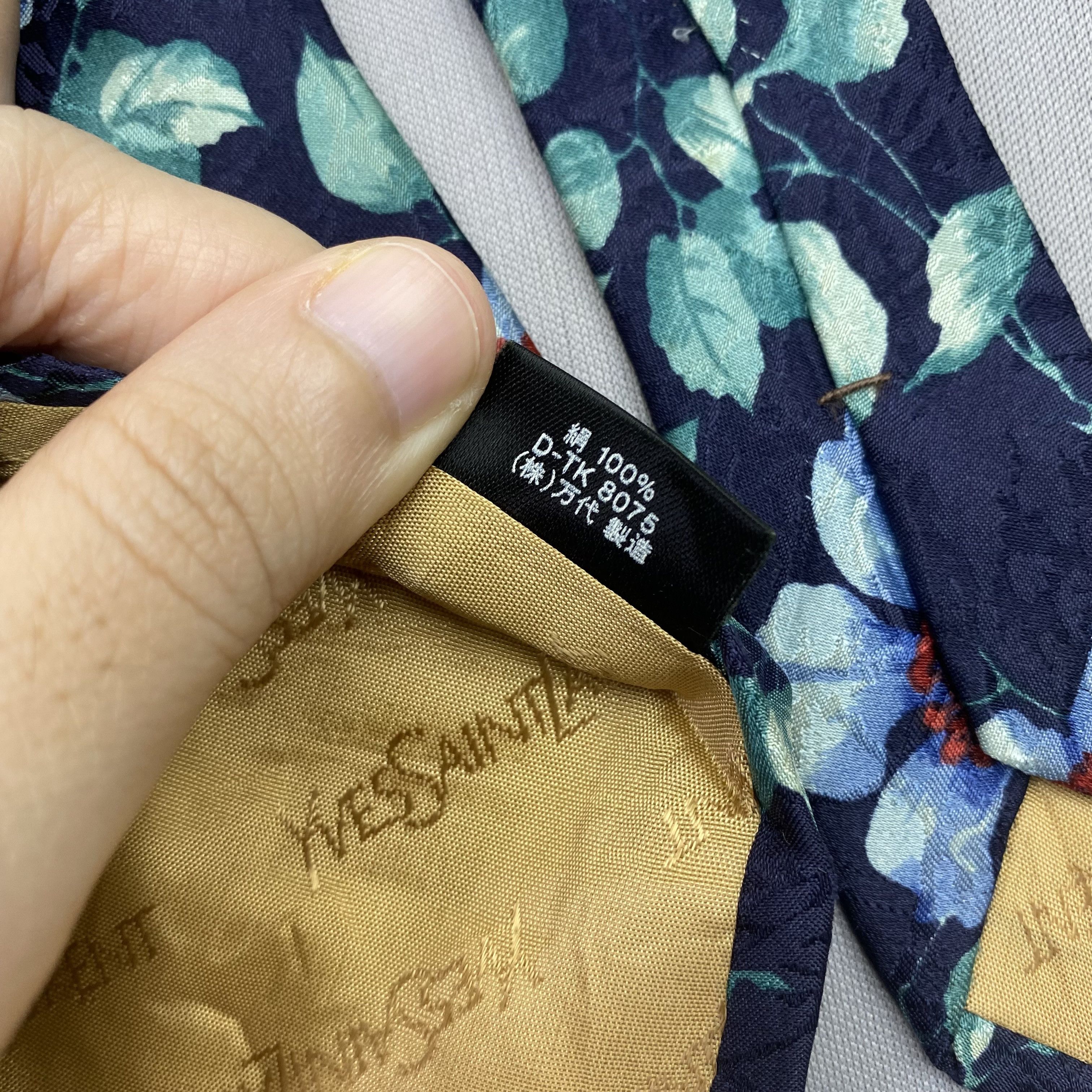 Japanese Brand Vintage Yves Saint Laurent SILK Necktie Cravate Pure Silk Size ONE SIZE - 7 Thumbnail