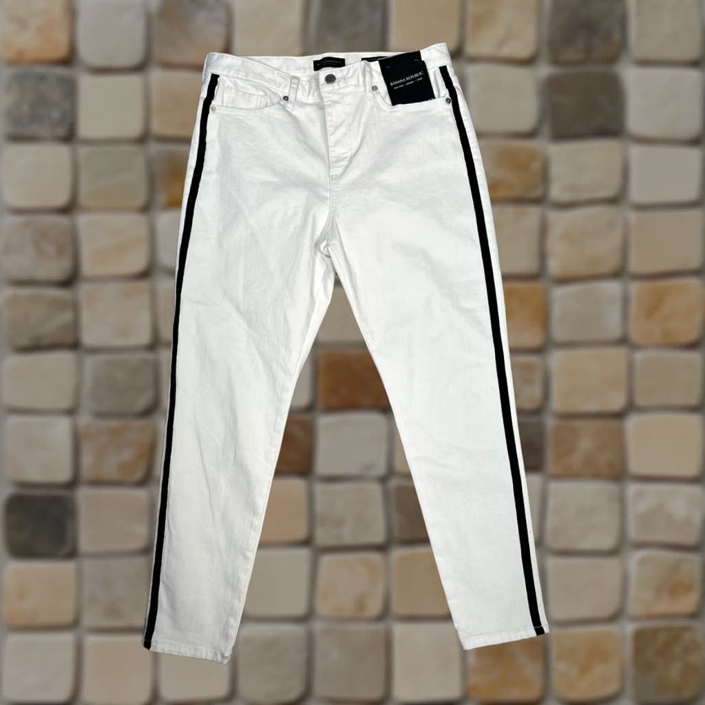 Banana Republic Banana Republic Skinny Jeans Womens 31 White Denim Stretch Mid Rise 32x6 Size 24" / US 00 / IT 34 - 1 Thumbnail