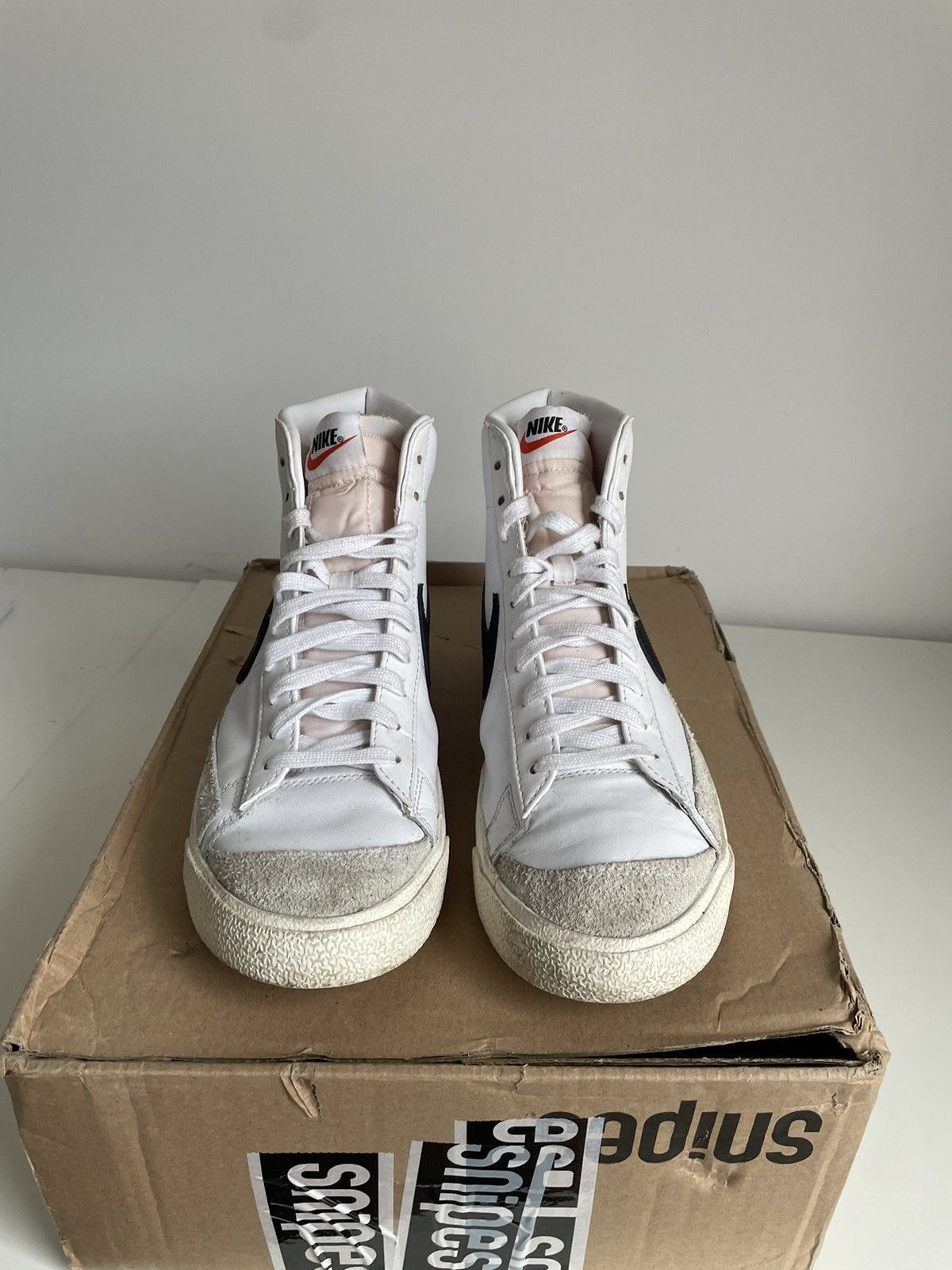 Nike Nike Blazer Mid 77 Vintage Size US 10 / EU 43 - 2 Thumbnail