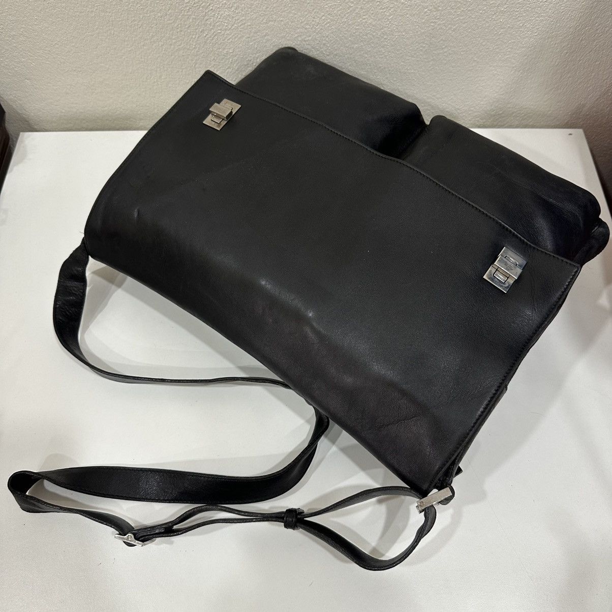Gucci GUCCI BLACK LEATHER MESENGGER BAG 22 Size ONE SIZE - 21 Thumbnail