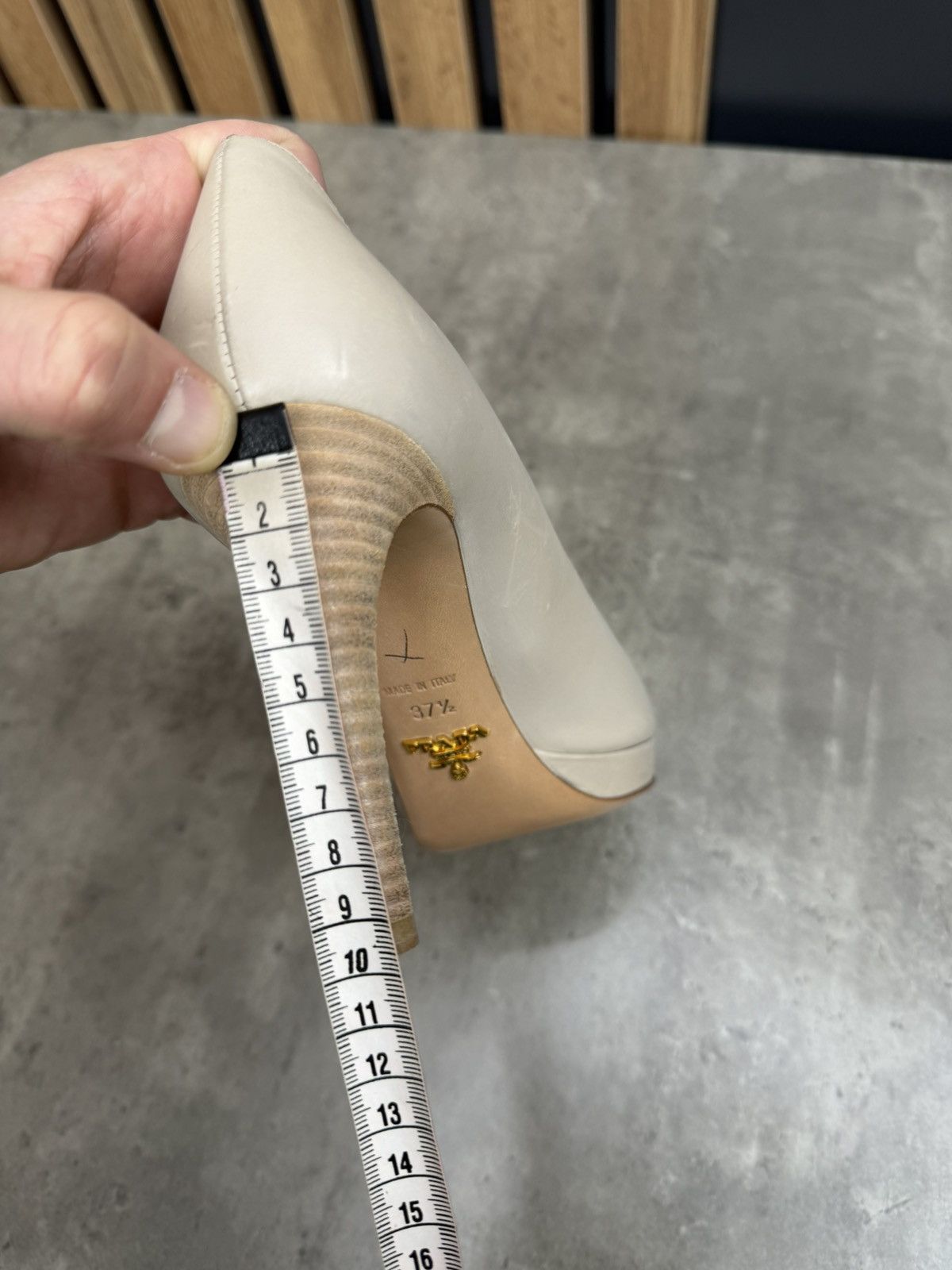 Prada Prada Beige Leather Platform Heels Pumps Size 37 1/2 Size US 7.5 / IT 37.5 - 15 Thumbnail