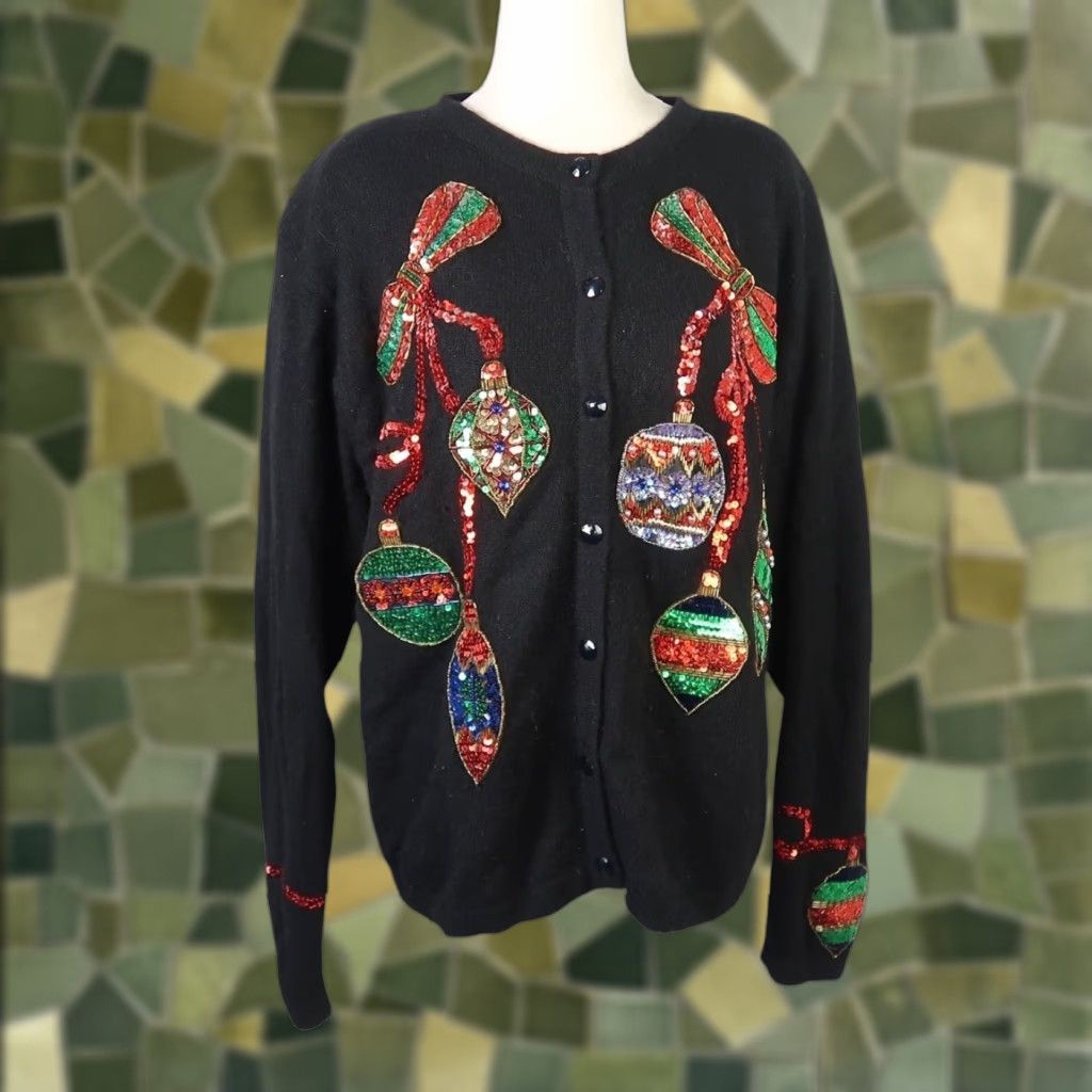 Vintage VINTAGE 90S CHRISTMAS WESTBOUND BLACK ANGORA WOOL SEQUIN CARDIGAN M User: VINTAGE 90S WESTBOUND BLACK ANGORA WOOL SEQUIN CARDIGAN M Size M / US 6-8 / IT 42-44 - 1 Thumbnail