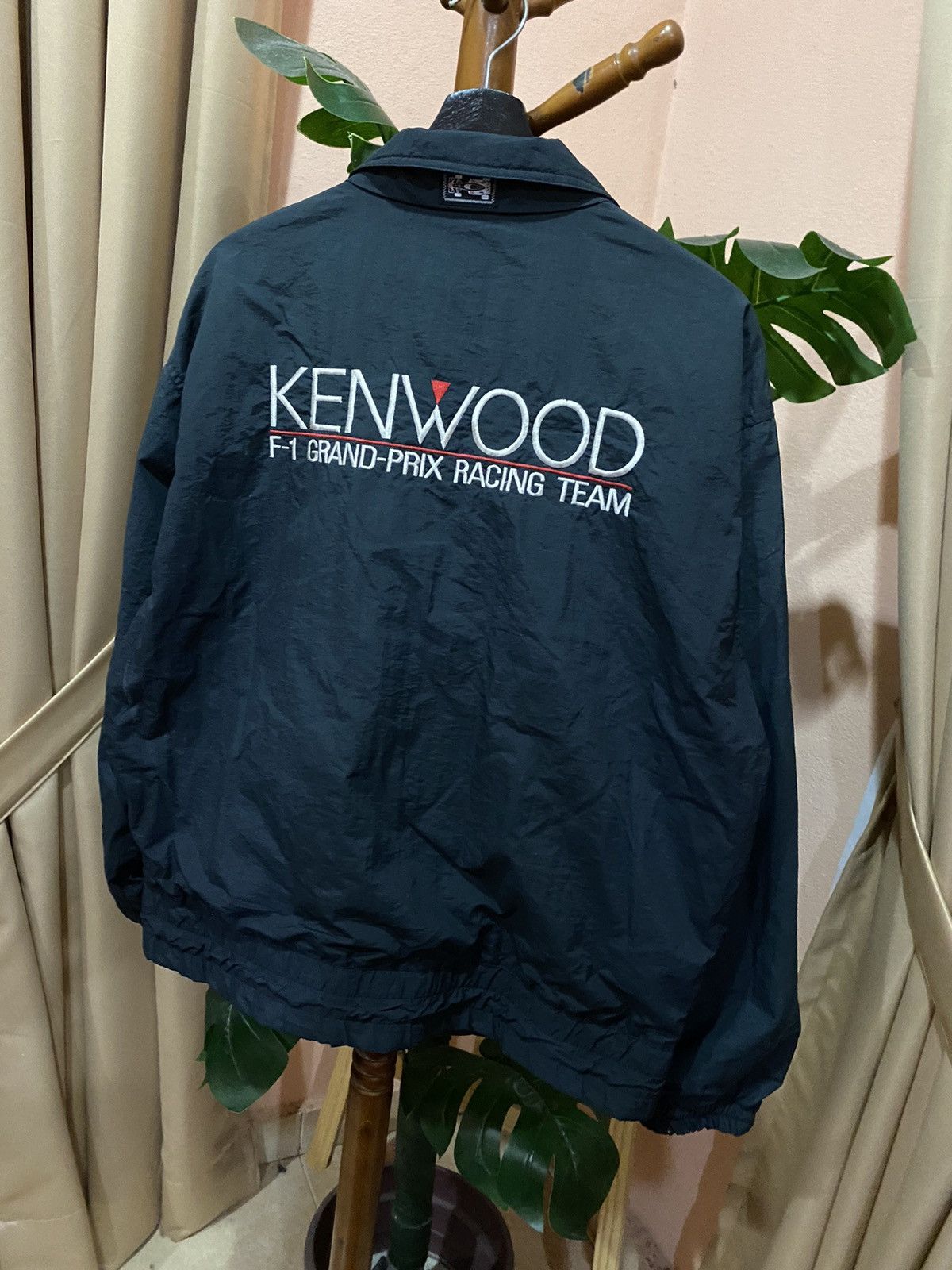 Formula 1 Kenwood F1 Grand Prix Racing Team Jacket – Durable DuPont Size US L / EU 52-54 / 3 - 9 Thumbnail
