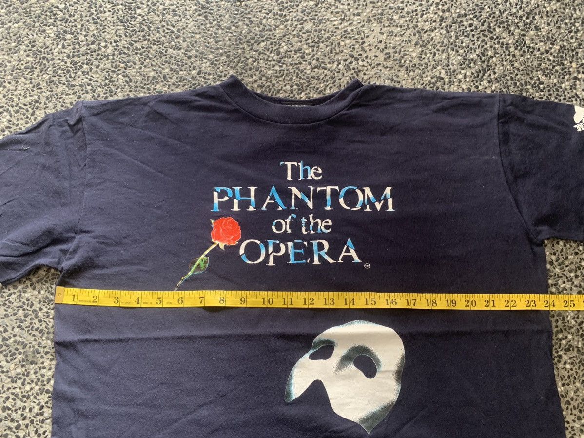 Vintage Vintage 90s Phantom Of The Opera Musical Romance T shirt Size US L / EU 52-54 / 3 - 7 Thumbnail