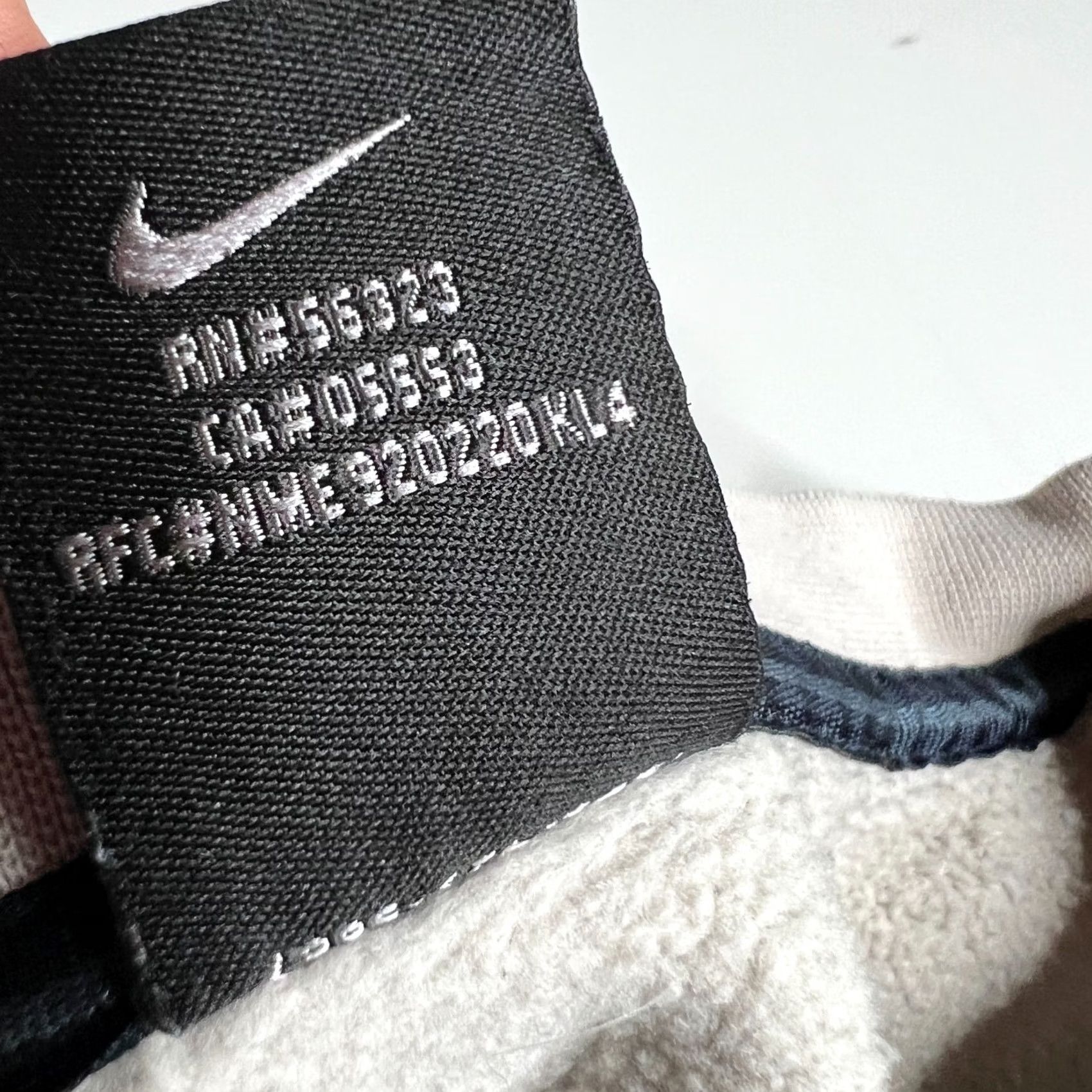 Nike VINTAGE Nike ECO Sweatshirt 2XL Beige Crewneck Men's Sweatshirt 90s Nike ECO 2000s Logo Size US XXL / EU 58 / 5 - 5 Thumbnail