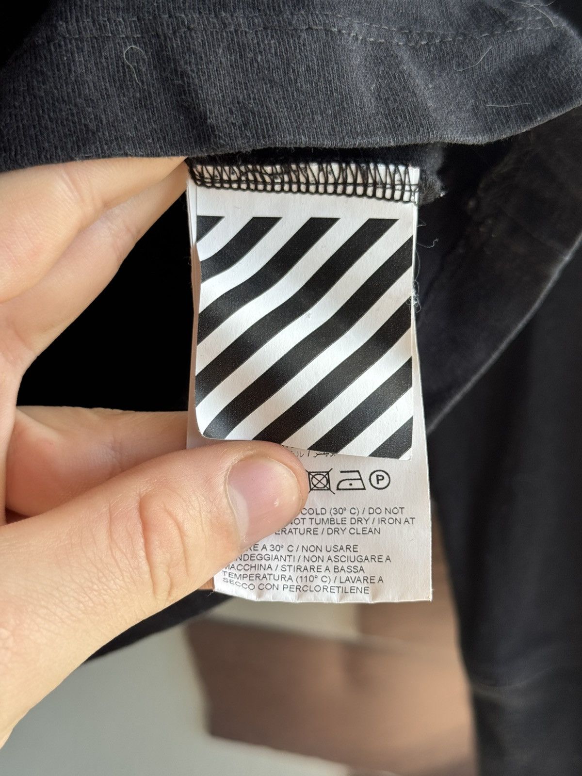 Off-White Off-White Black Long Sleeve Mini Logo Size US S / EU 44-46 / 1 - 7 Thumbnail