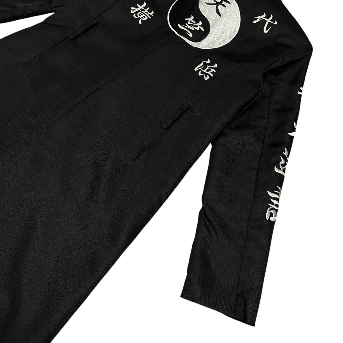 Anime Anime Tokyo Revengers Yin Yang Bosozoku Tokufuku Long Jacket Size US M / EU 48-50 / 2 - 17 Thumbnail