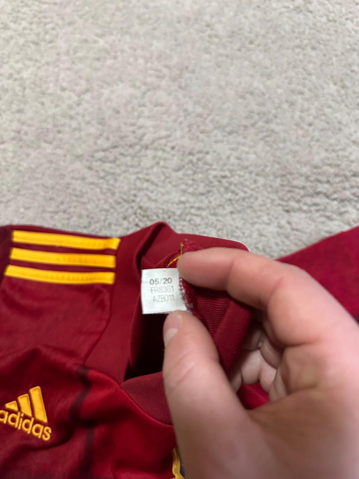 Adidas SPAIN 2019/2020 HOME FOOTBALL SHIRT JERSEY ADIDAS SIZE S Size US S / EU 44-46 / 1 - 5 Thumbnail