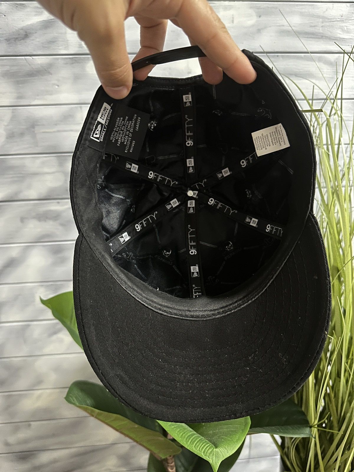 New Era Rare Cap ST. Pauli Skull Kopf Hat Y2K Soccer Size ONE SIZE - 6 Thumbnail