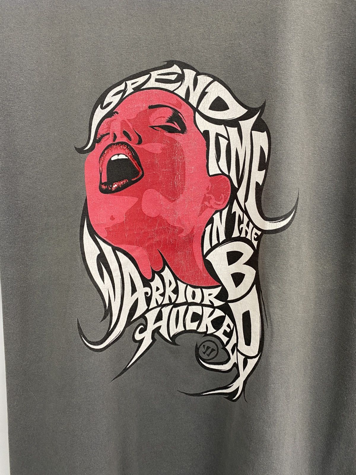 4GSELLER 🇺🇸 Vintage Sexy Girl Art Y2K Rare T-Shirt Retro Hype Size US XL / EU 56 / 4 - 4 Thumbnail