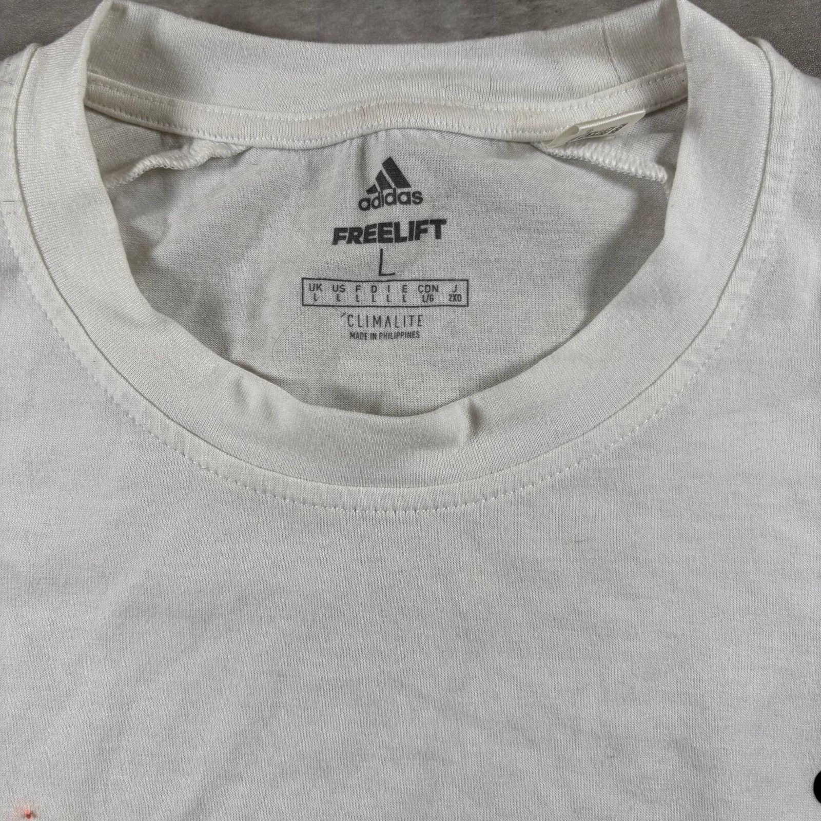 Adidas Adidas t shirt Size US L / EU 52-54 / 3 - 2 Thumbnail