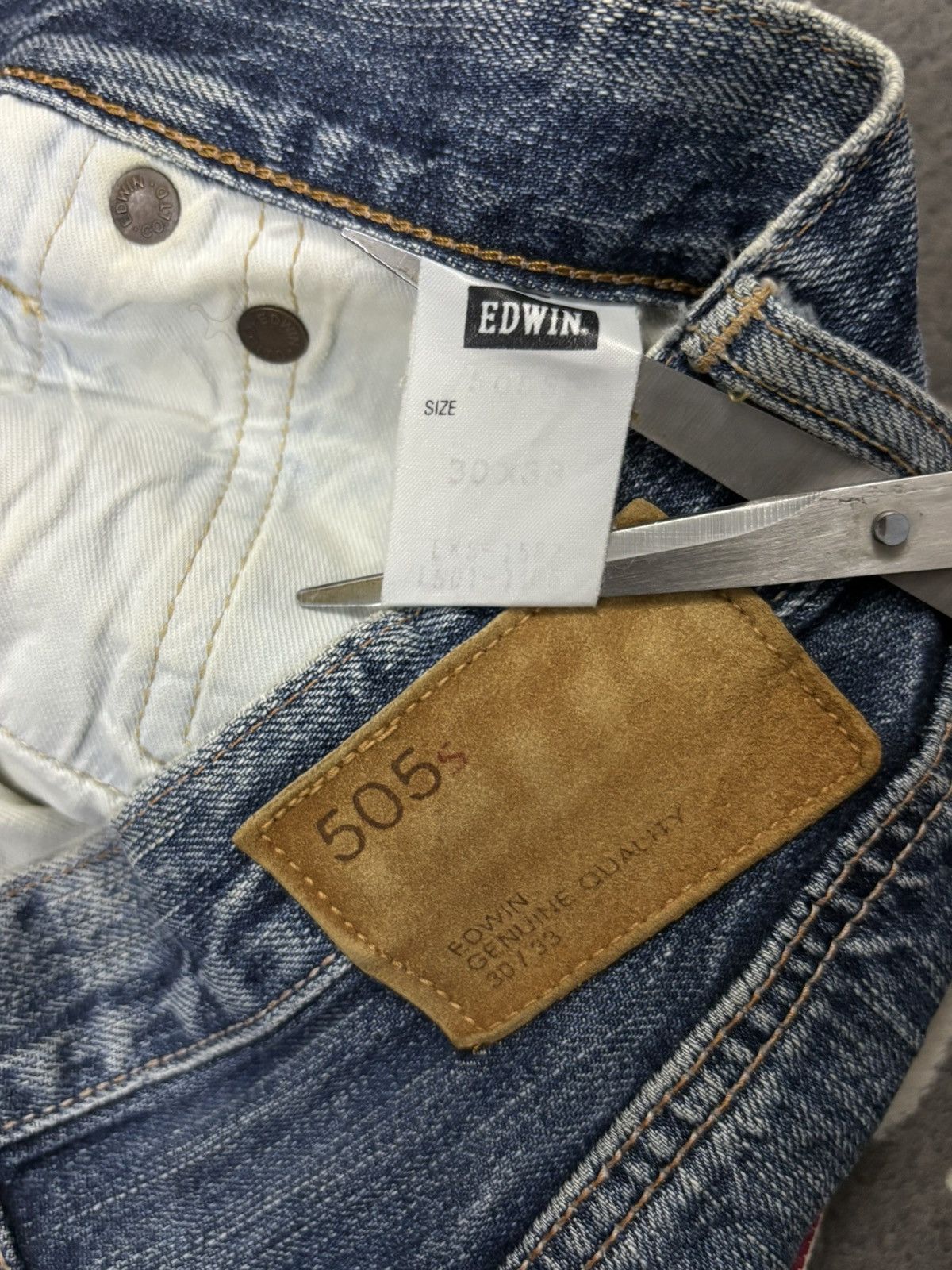 Edwin Vintage Edwin 505s Selvedge Classic Fit Distressed Jeans Size US 30 / EU 46 - 19 Thumbnail