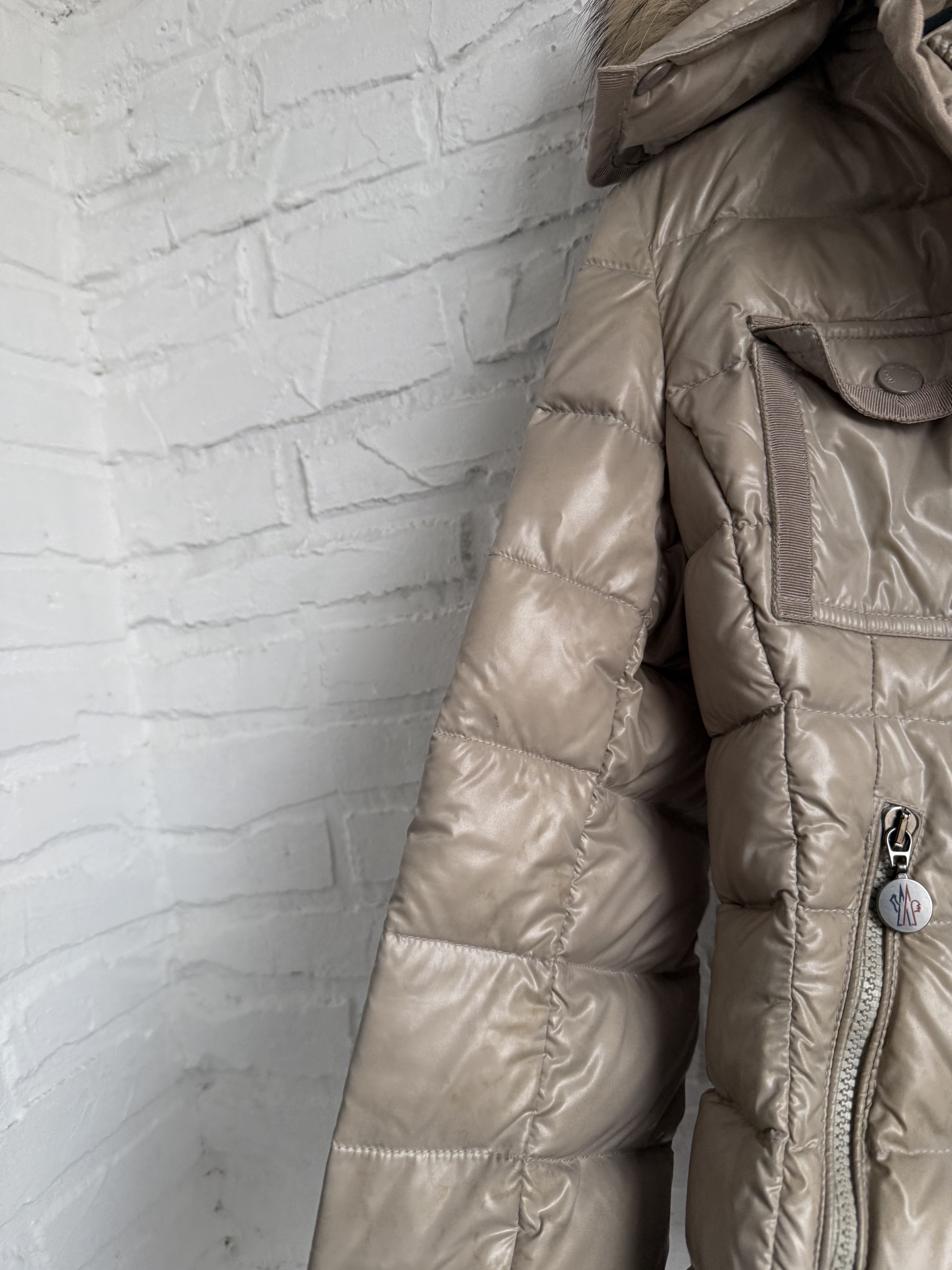 Moncler Moncler Armoise Giubbotto Beige Fur Hood Down Puffer Jacket Size S / US 4 / IT 40 - 11 Thumbnail