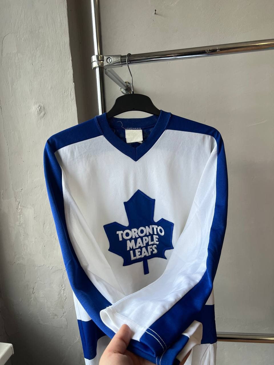 Ccm 1970/75 VERY RARE TORONTO MAPLE LEAFS RARE HOCKEY JERSEY M Size US M / EU 48-50 / 2 - 10 Thumbnail