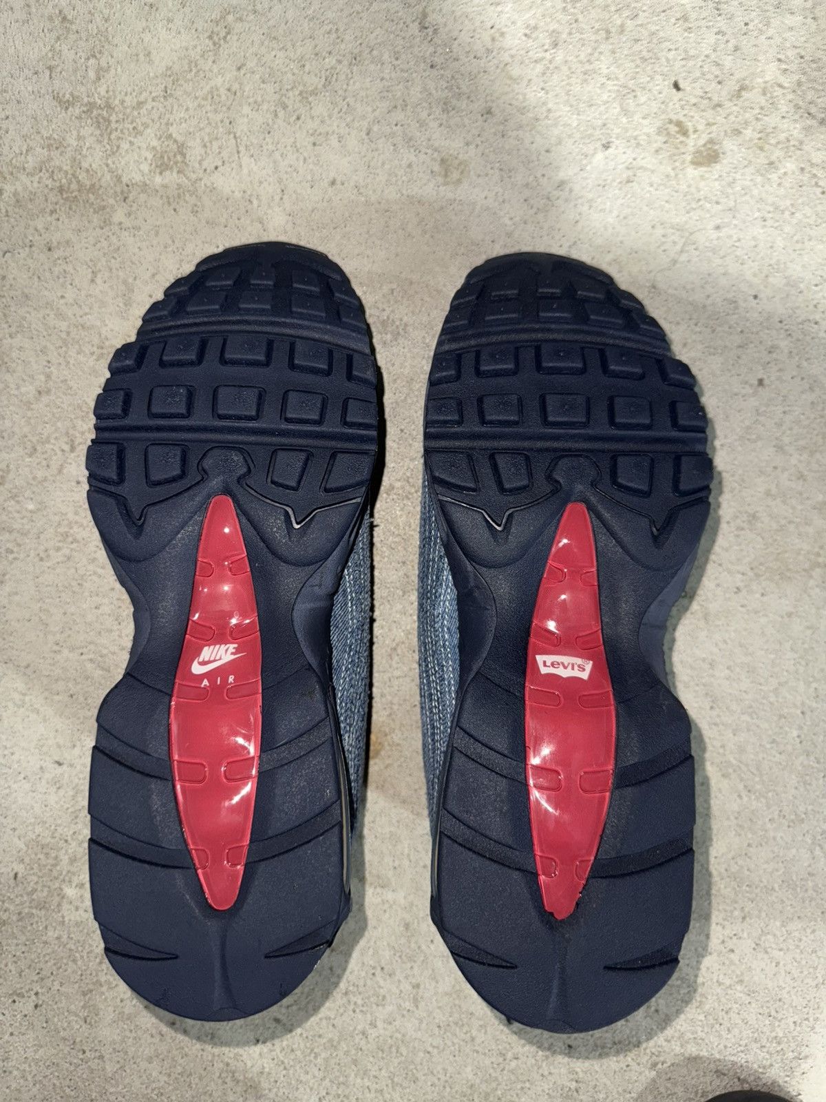 Levi's Air Max 95 OG Size US 12 / EU 45 - 3 Thumbnail