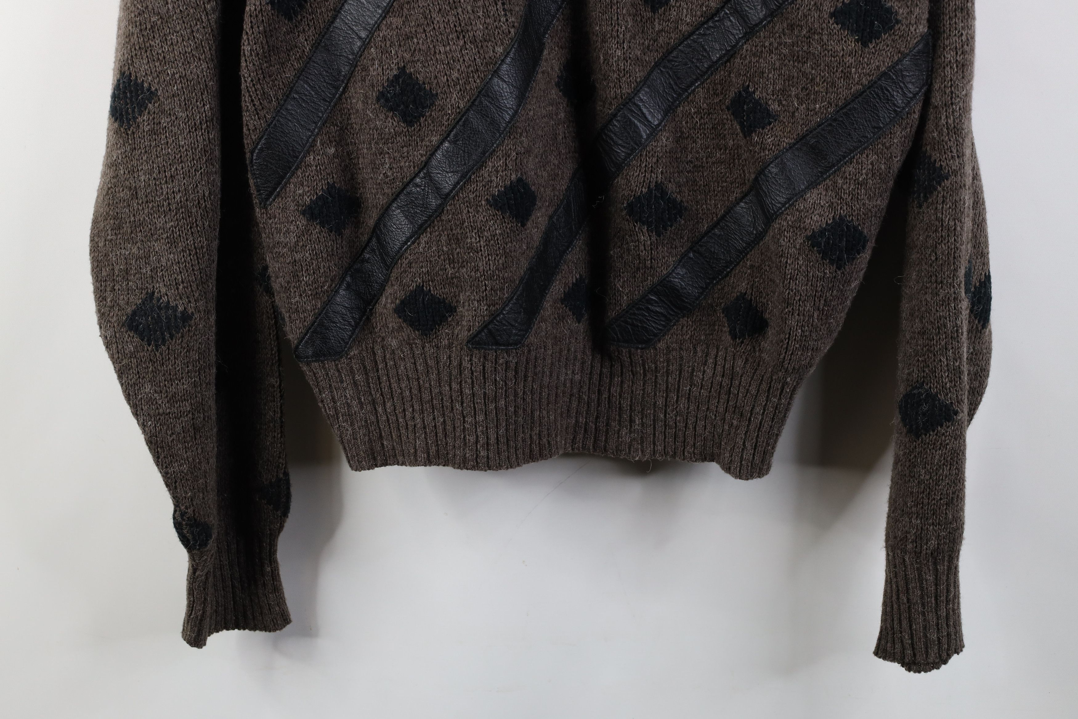 Vintage Vintage 90s Streetwear Leather Trim Knit Crewneck Sweater Size US XL / EU 56 / 4 - 3 Thumbnail