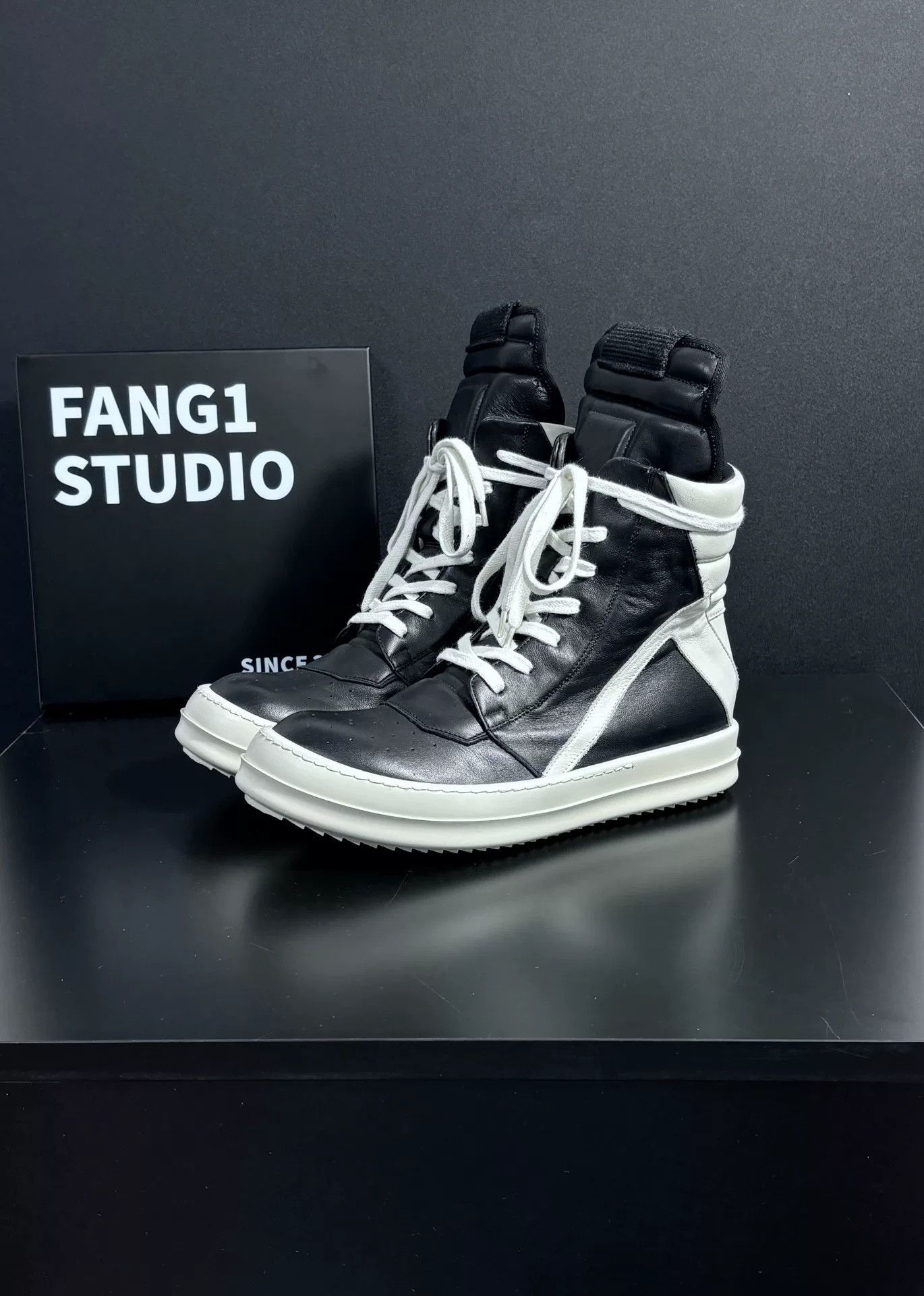 Rick Owens Rick Owens Leather Black Hitop Sneakers 5 Men Size US 5 / EU 37 - 1 Thumbnail