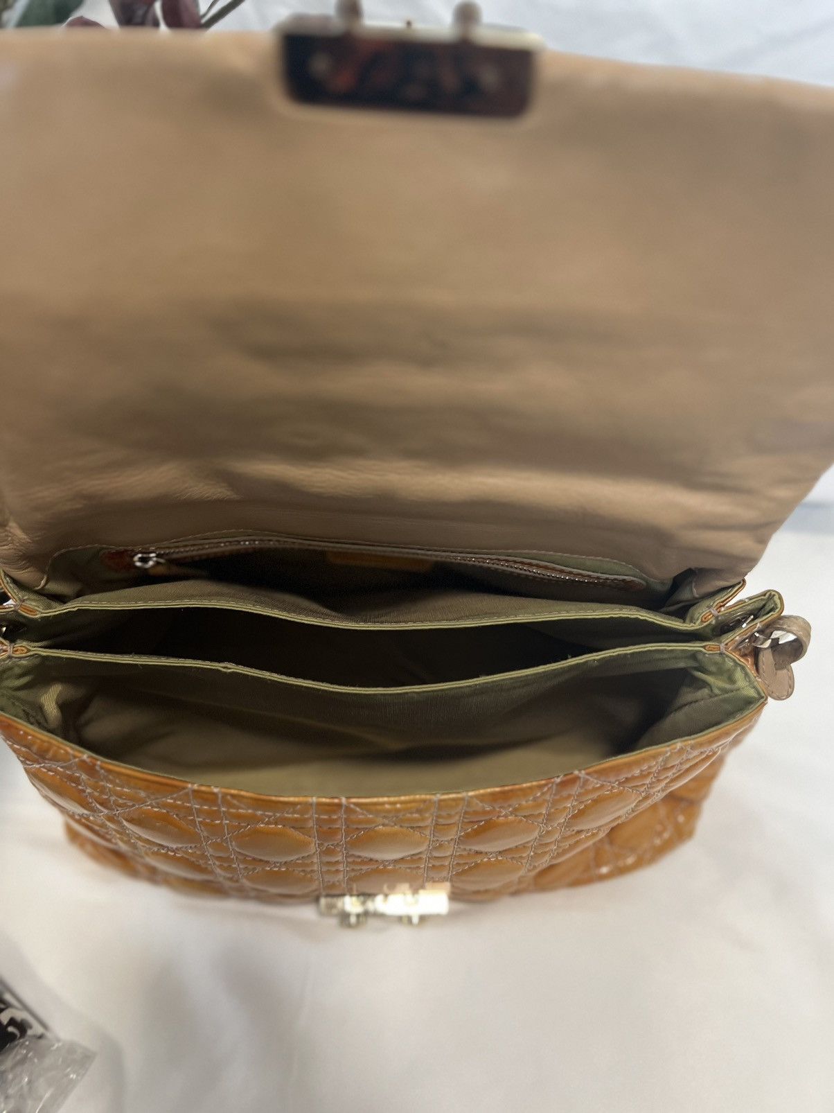 Dior Christian Dior Miss Dior Shoulder Bag Cannage Patent Leather Size ONE SIZE - 8 Thumbnail