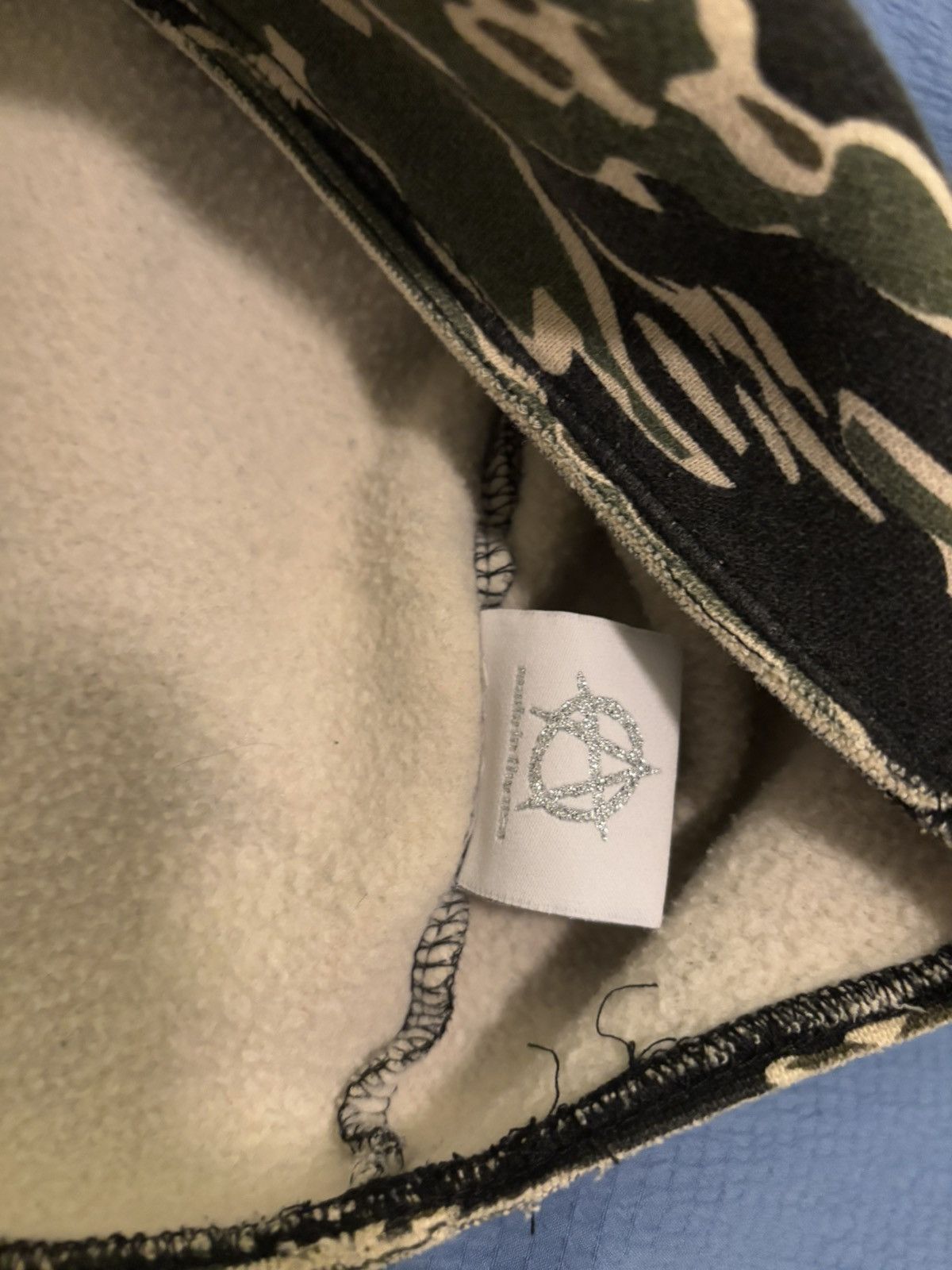 Revenge Revenge Tiger Camo Hoodie Size US L / EU 52-54 / 3 - 7 Thumbnail