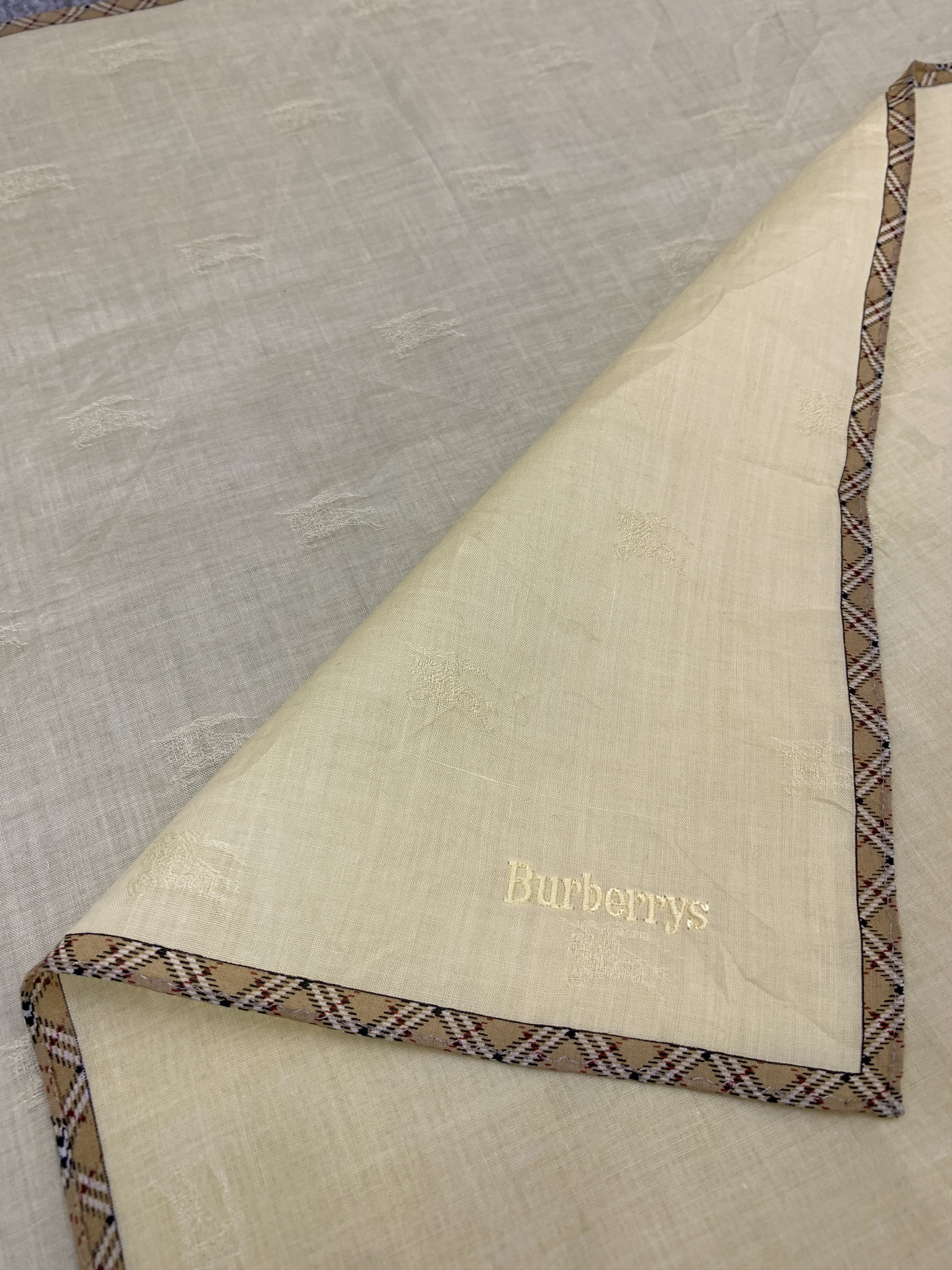 Burberry × Vintage Vintage Burberrys Neckerchief/ Handkerchief - HKA954 Size ONE SIZE - 8 Thumbnail