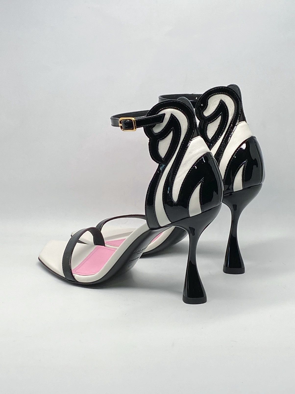 Balmain Balmain Eden Colorblocked Patent Leather Sandals size 37 Size US 7 / IT 37 - 9 Thumbnail