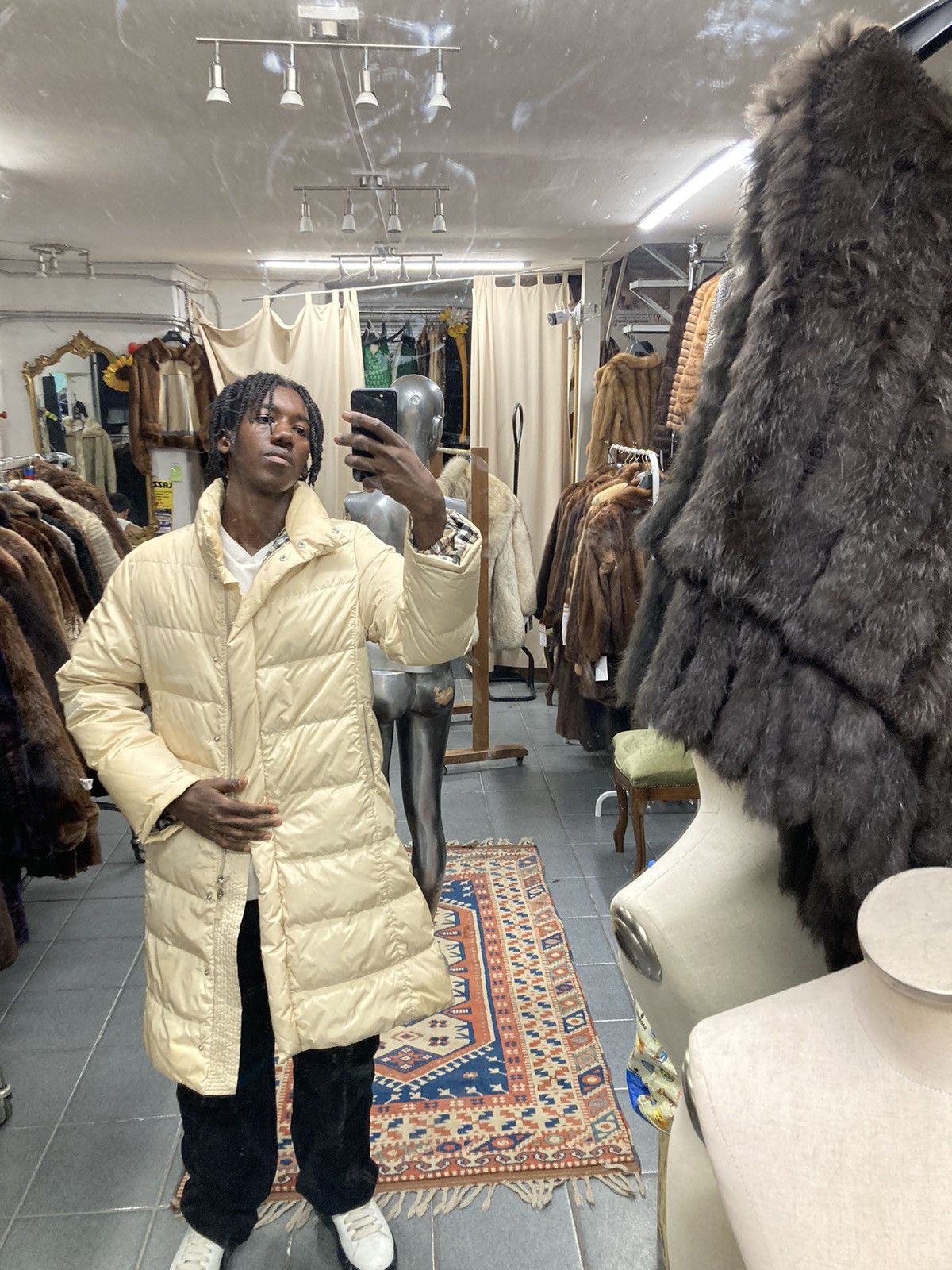 Burberry Beige long down jacket, ideal for winter - Size M Size US M / EU 48-50 / 2 - 5 Thumbnail