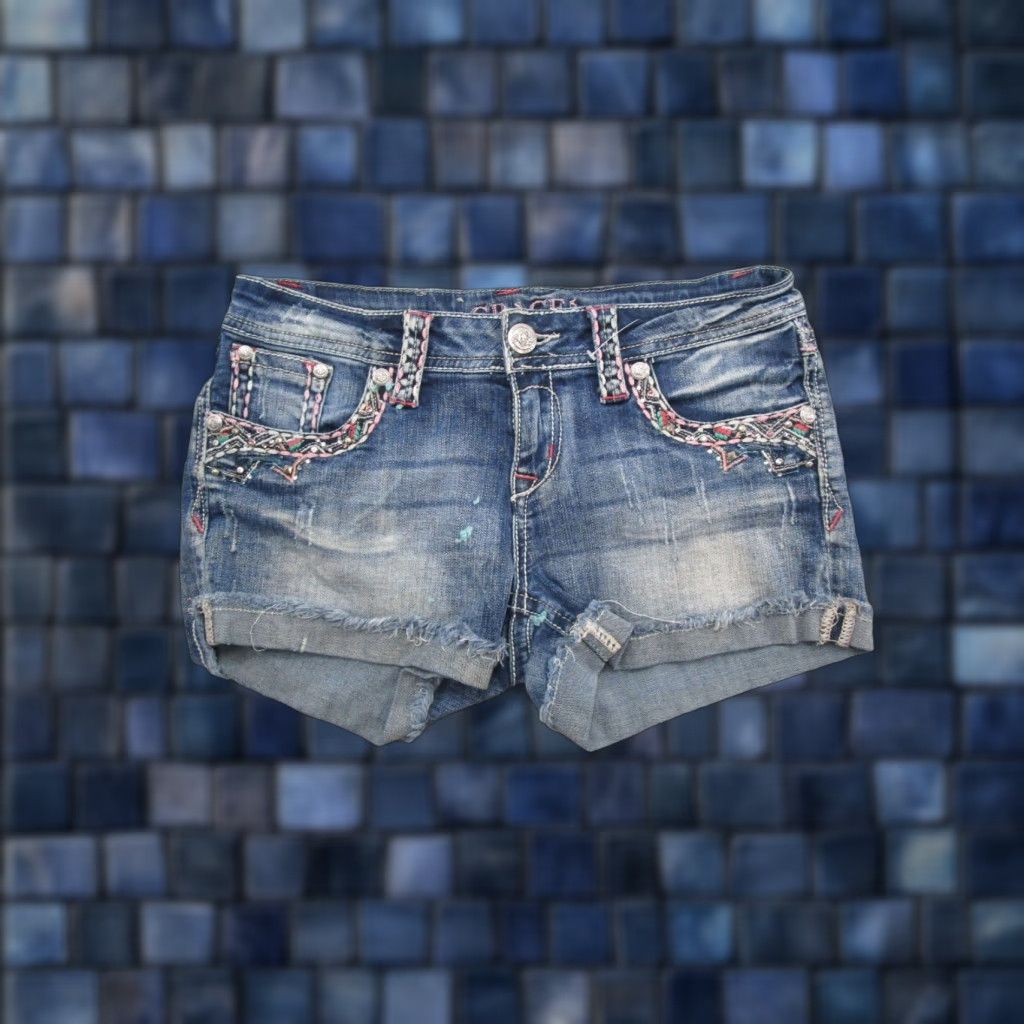 Grace in LA Grace In LA Denim Shorts Embroidered Stretch Cuffed Flap Pocket 5-Pocket Size 28 Blue Womens Casual Summer Spring Vintage: No (not vintage) Size 28" / US 6 / IT 42 - 1 Thumbnail