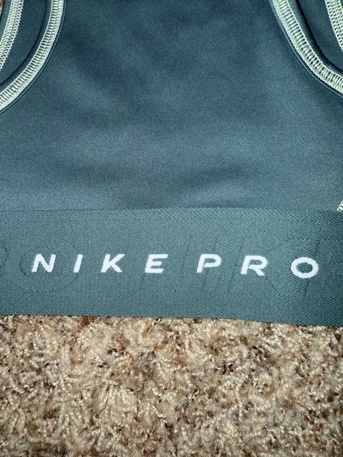 Nike Nike Girls' Pro Swoosh High Support Sports Bra Sample Size ONE SIZE - 4 Thumbnail