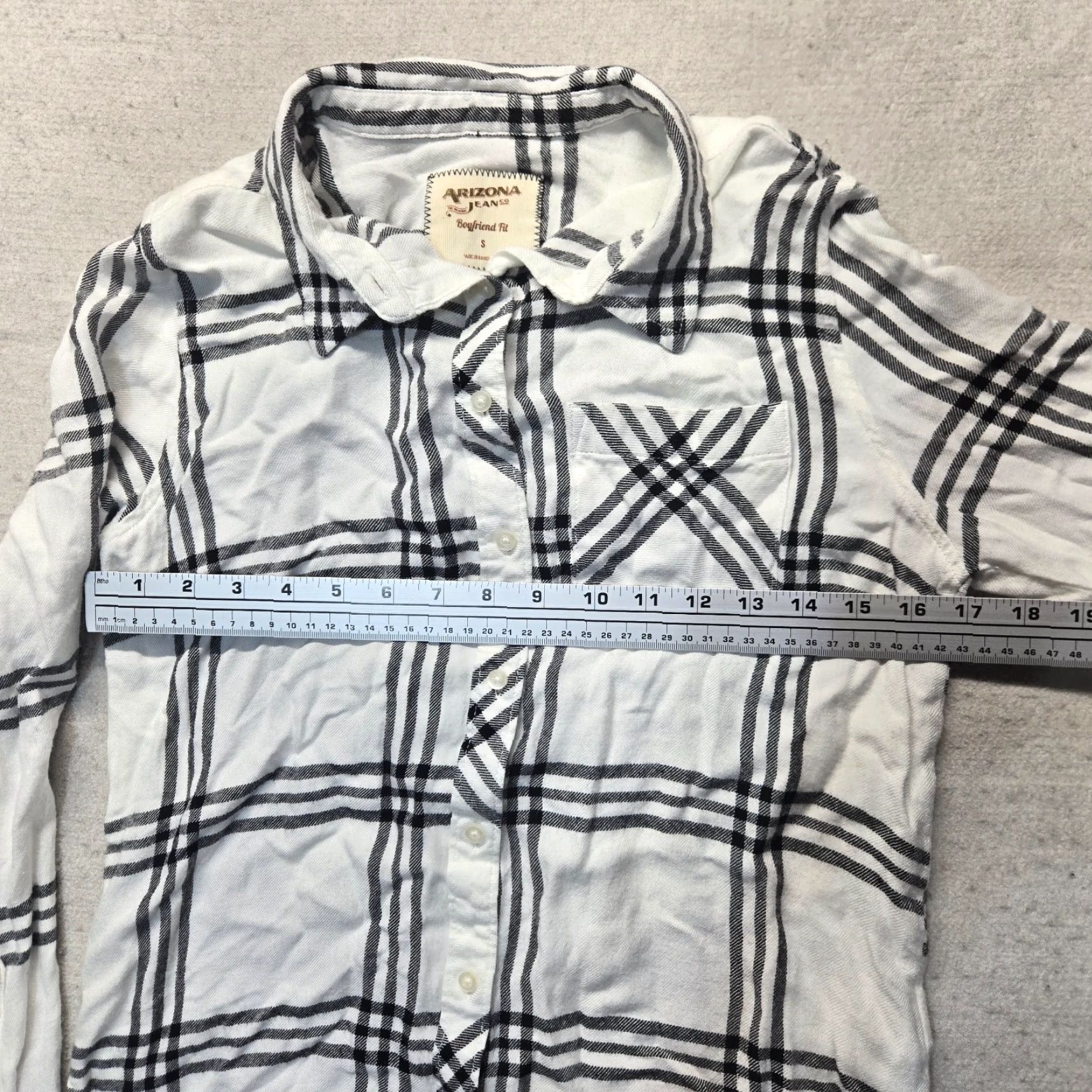 Vintage Arizona Jeans Button-Up Shirt White Women's S Small Flannel Plaid Long Sleeve Casual 90s Grunge Retro Easy Care Cotton Rayon Fall Spring Winter Size S / US 4 / IT 40 - 4 Thumbnail