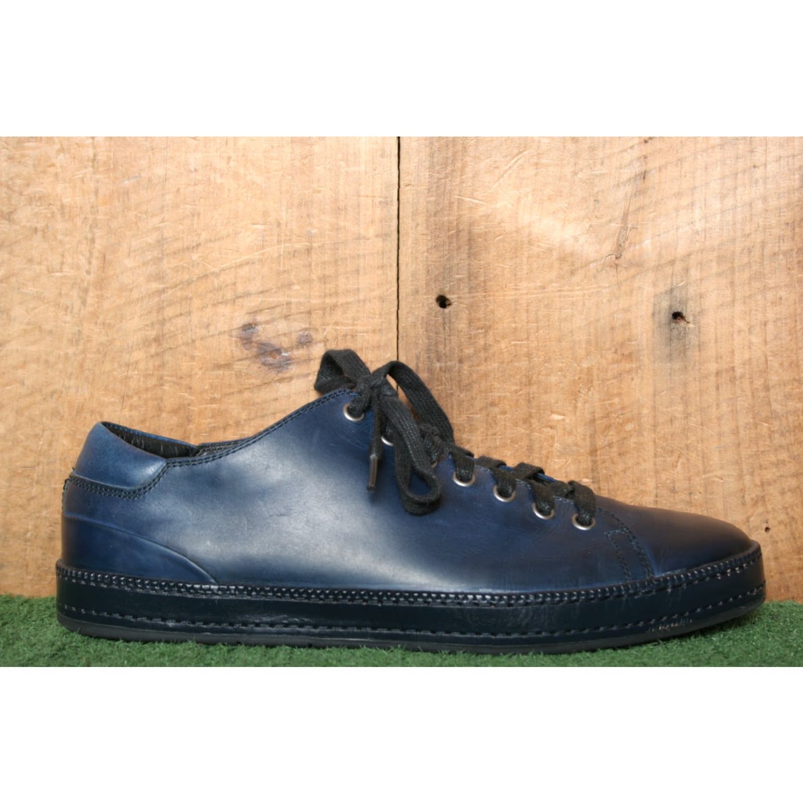 Donald Pliner DONALD J PLINER Jagar-43 Blue Leather Fashion Sneakers Men's Sz. 9M Shoes Sneaker Leather Blue Mens 9 Size US 9 / EU 42 - 2 Thumbnail