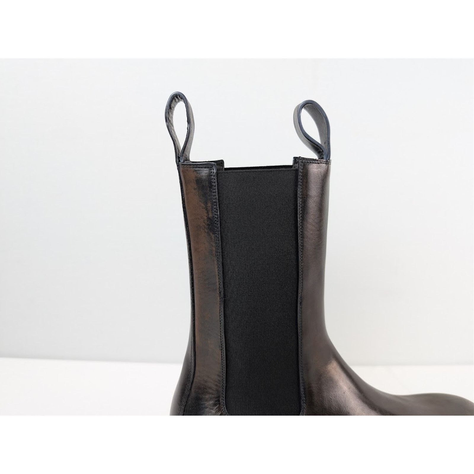 Bottega Veneta o1rshd1 Lug Boots in Ebony Size US 7 / EU 40 - 5 Thumbnail